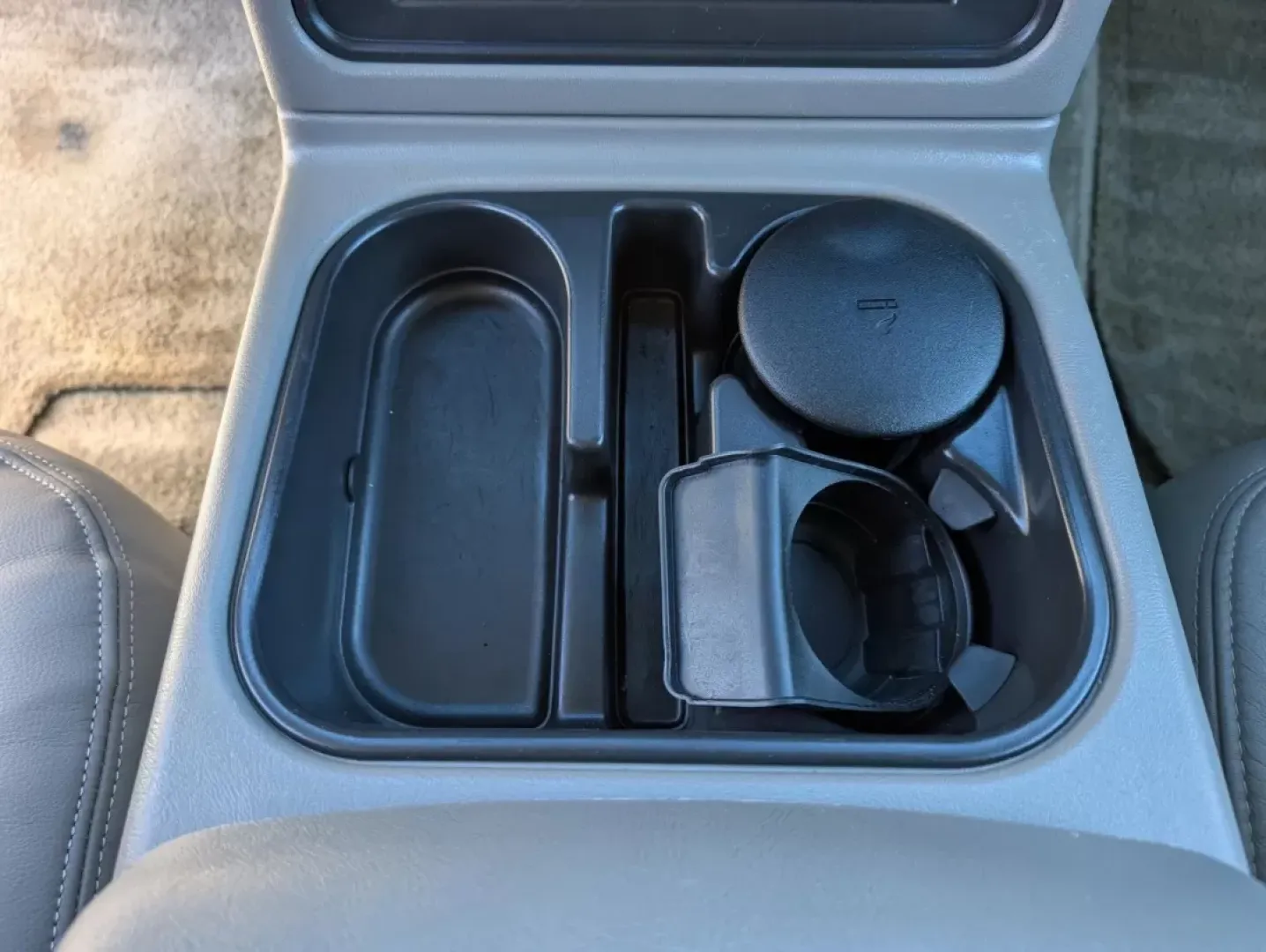 2003 /Pewter/Dark Pewter GMC Yukon SLT (1GKEC13Z83J) with an Other engine, located at 1430 Gateway Drive, Opelika, AL, 36801, (334) 239-0944, 32.637871, -85.409790 - **Discover Adventure and Comfort with the 2003 GMC Yukon SLT at Gils Auto - Phenix City**<br /> <br /> If you're on the hunt for a reliable SUV that embodies comfort and versatility, look no further than the 2003 GMC Yukon SLT, available now at Gils Auto in Phenix City, AL. This robust vehicle offer - Photo#13