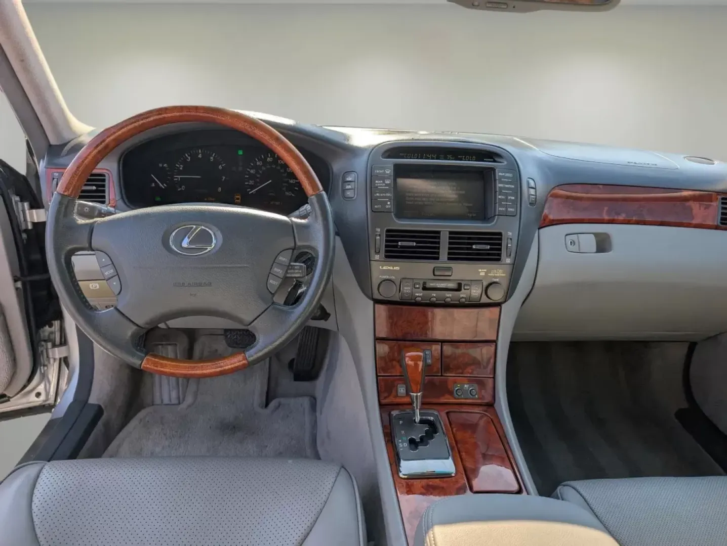 2004 Lexus LS 430 (JTHBN36F840) with an Other engine, located at 7000 Northlake Connector, Columbus, GA, 31904, (706) 987-8085, 32.524975, -84.978134 - **Discover Luxury and Comfort with the 2004 Lexus LS 430 at Gils Auto Your Premier Buy Here Pay Here Dealership in Phenix City, AL!**<br /> <br /> Are you on the hunt for a vehicle that combines elegance with performance, perfect for both daily commutes and weekend getaways? Look no further than th - Photo#11