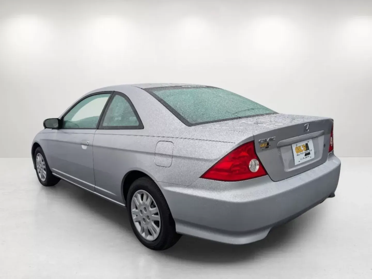 2005 Honda Civic Cpe LX (1HGEM22595L) with an Other engine, located at 7000 Northlake Connector, Columbus, GA, 31904, (706) 987-8085, 32.524975, -84.978134 - **Elevate Your Daily Commute with the 2005 Honda Civic Cpe LX!**<br /> <br /> Are you looking for a reliable vehicle that perfectly balances style, efficiency, and affordability? The 2005 Honda Civic Cpe LX is a fantastic choice for budget-conscious buyers and anyone in need of dependable transporta - Photo#6