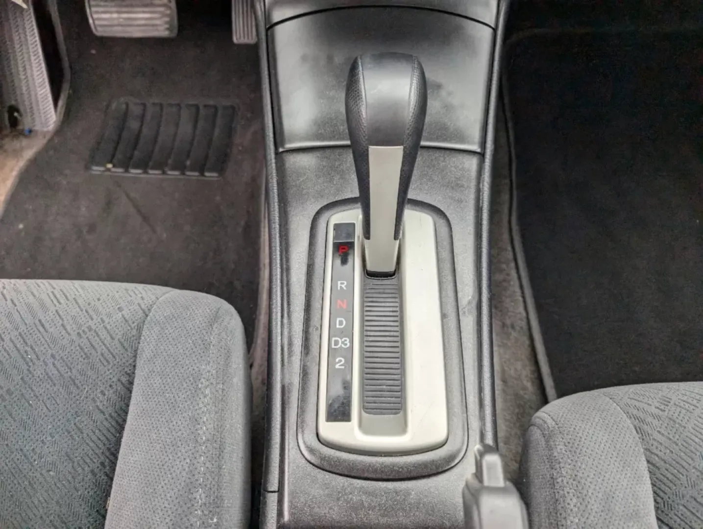 2005 Honda Civic Cpe LX (1HGEM22595L) with an Other engine, located at 7000 Northlake Connector, Columbus, GA, 31904, (706) 987-8085, 32.524975, -84.978134 - **Elevate Your Daily Commute with the 2005 Honda Civic Cpe LX!**<br /> <br /> Are you looking for a reliable vehicle that perfectly balances style, efficiency, and affordability? The 2005 Honda Civic Cpe LX is a fantastic choice for budget-conscious buyers and anyone in need of dependable transporta - Photo#12