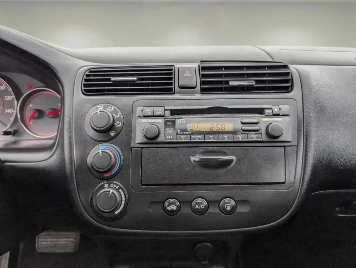 2005 Honda Civic Cpe LX (1HGEM22595L) with an Other engine, located at 7000 Northlake Connector, Columbus, GA, 31904, (706) 987-8085, 32.524975, -84.978134 - **Elevate Your Daily Commute with the 2005 Honda Civic Cpe LX!**<br /> <br /> Are you looking for a reliable vehicle that perfectly balances style, efficiency, and affordability? The 2005 Honda Civic Cpe LX is a fantastic choice for budget-conscious buyers and anyone in need of dependable transporta - Photo#14