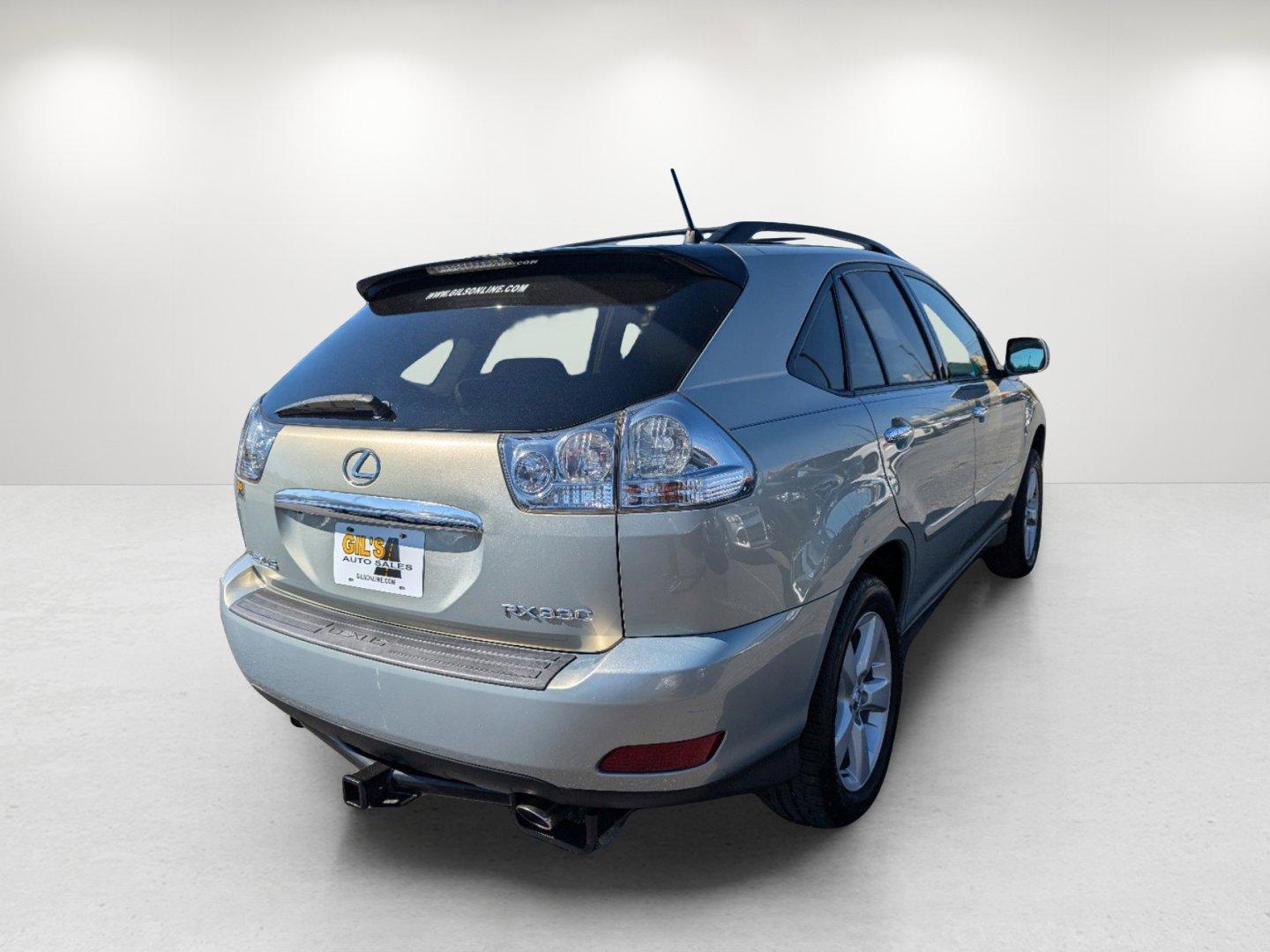 2005 Lexus RX 330 (2T2GA31U95C) with an Gas V6 3.3L/202 engine, 5-Speed Automatic w/OD transmission, located at 7000 Northlake Connector, Columbus, GA, 31904, (706) 987-8085, 32.524975, -84.978134 - 2005 Lexus RX 330 - Photo#4