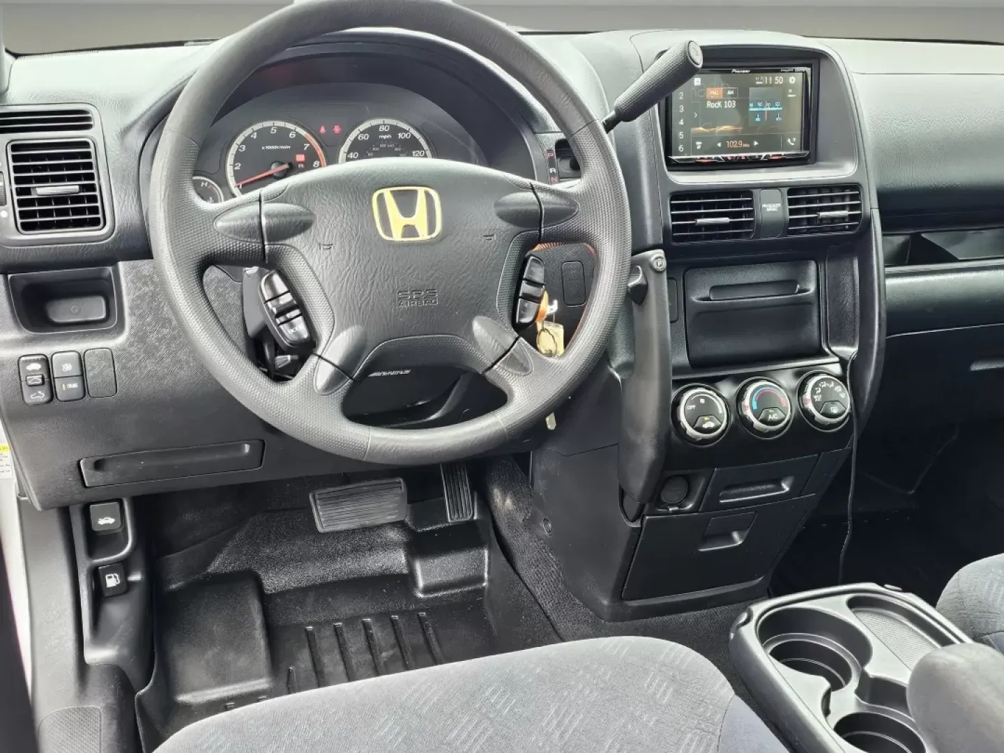 2006 Honda CR-V EX (JHLRD68836C) with an Other engine, located at 804 22nd Ave, Phenix City, AL, 36870, (334) 297-1860, 32.484749, -85.024475 - **Adventure Awaits: Your Ideal SUV for Family Outings and Weekend Getaways!**<br /> <br /> Ready to embark on your next adventure? Meet the 2006 Honda CR-V EX, an SUV that perfectly balances comfort, space, and efficiency-making it an ideal choice for growing families or anyone looking to enjoy life - Photo#15