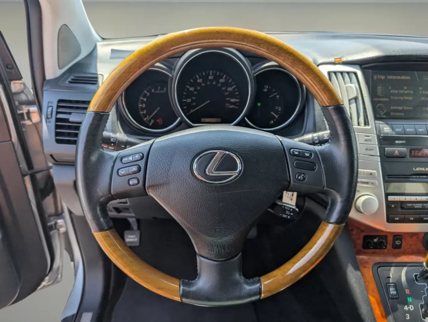 2006 Lexus RX 330 (2T2GA31U86C) with an Other engine, located at 521 Old Farm Lane Rd, Prattville, AL, 36066, (334) 325-1505, 32.482460, -86.416367 - **Discover Your Next Adventure with the 2006 Lexus RX 330 at Gils Auto Phenix City, AL**<br /> <br /> Are you ready to elevate your lifestyle with a vehicle that embodies luxury and practicality? Look no further than the 2006 Lexus RX 330, a perfect blend of comfort and capability for families, com - Photo#12