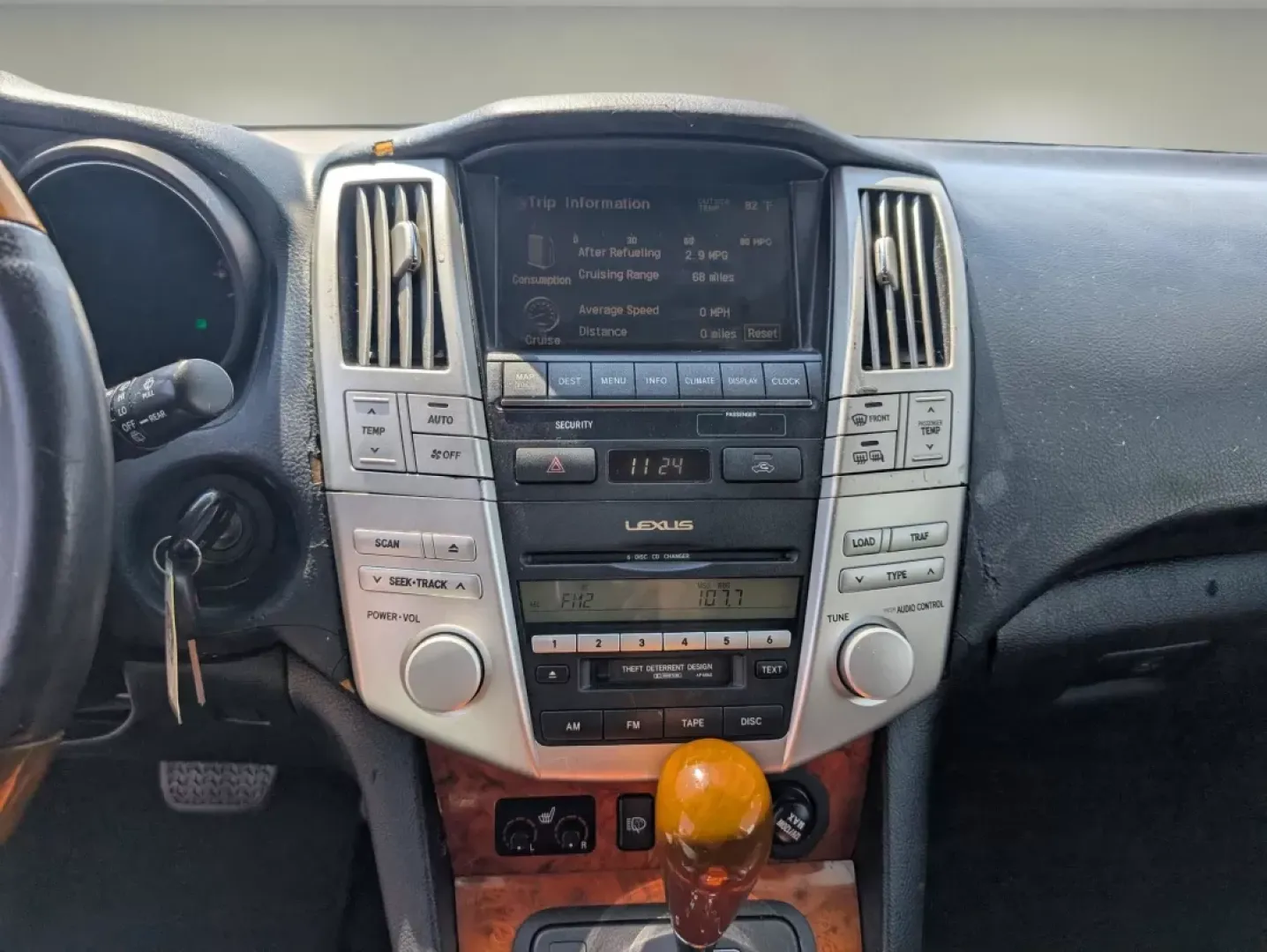 2006 Lexus RX 330 (2T2GA31U86C) with an Other engine, located at 521 Old Farm Lane Rd, Prattville, AL, 36066, (334) 325-1505, 32.482460, -86.416367 - **Discover Your Next Adventure with the 2006 Lexus RX 330 at Gils Auto Phenix City, AL**<br /> <br /> Are you ready to elevate your lifestyle with a vehicle that embodies luxury and practicality? Look no further than the 2006 Lexus RX 330, a perfect blend of comfort and capability for families, com - Photo#13