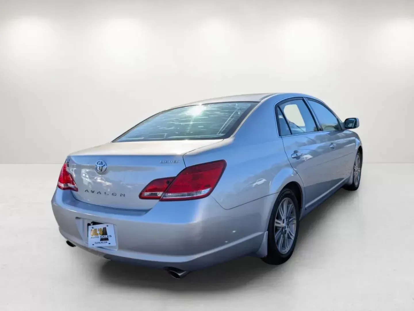 2006 Toyota Avalon Limited (4T1BK36B36U) with an Other engine, located at 3959 U.S. 80 W, Phenix City, AL, 36870, (334) 297-4885, 32.469296, -85.135185 - 2006 Toyota Avalon Limited - Photo#4
