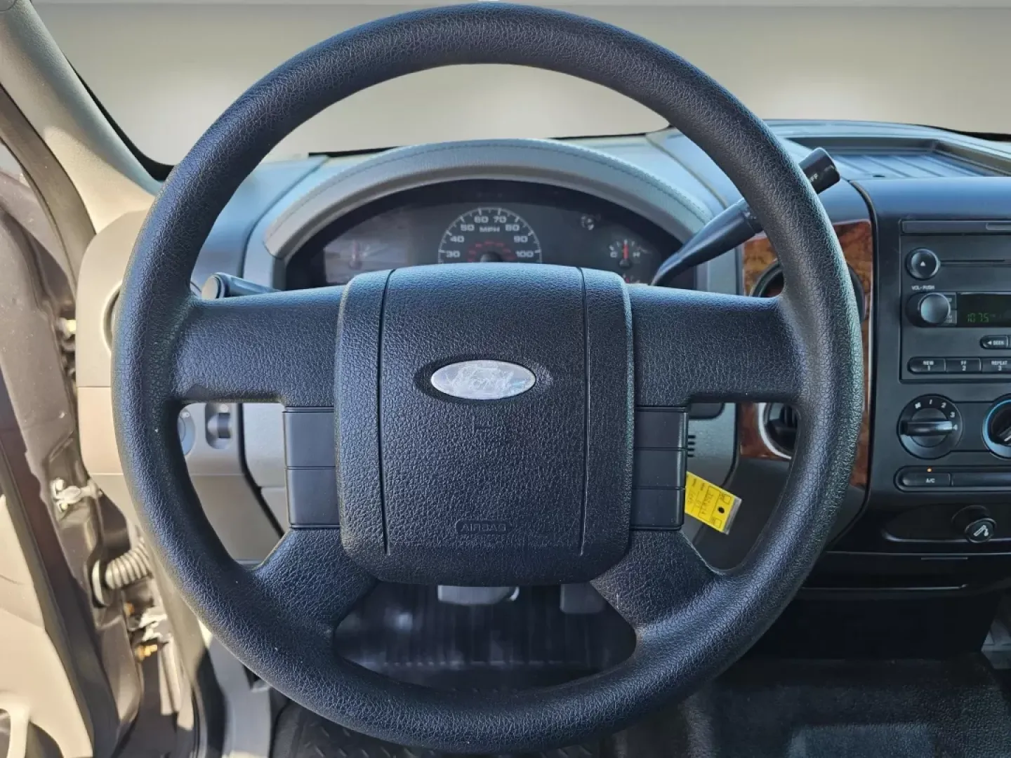 2007 Ford F-150 (1FTRX12W67F) with an Other engine, located at 521 Old Farm Lane Rd, Prattville, AL, 36066, (334) 325-1505, 32.482460, -86.416367 - **Experience the Thrill of Adventure with a 2007 Ford F-150 at Gils Auto - Prattville!**<br /> <br /> Are you ready to embrace the open road and elevate your lifestyle? Whether you're taking the family on a weekend getaway, tackling a home improvement project, or navigating your daily commute, this - Photo#10