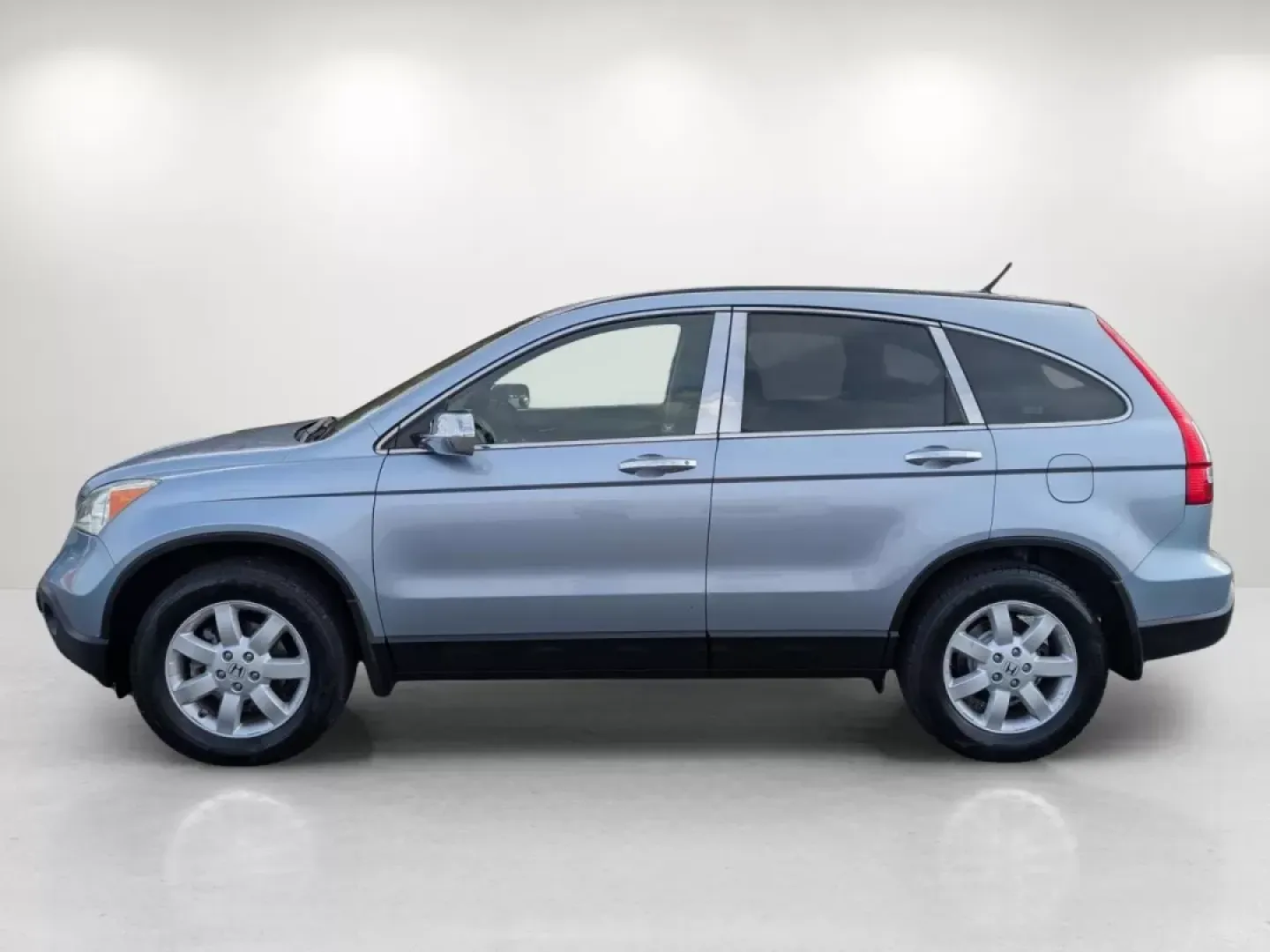 2007 Honda CR-V EX (5J6RE48567L) with an Other engine, located at 7000 Northlake Connector, Columbus, GA, 31904, (706) 987-8085, 32.524975, -84.978134 - **Unleash Your Adventurous Spirit with the 2007 Honda CR-V at Gils Auto, Phenix City, AL!**<br /> <br /> Are you ready to take on new adventures with your family or friends? Look no further than this reliable 2007 Honda CR-V EX! Designed for those who crave both comfort and capability, this SUV is p - Photo#8