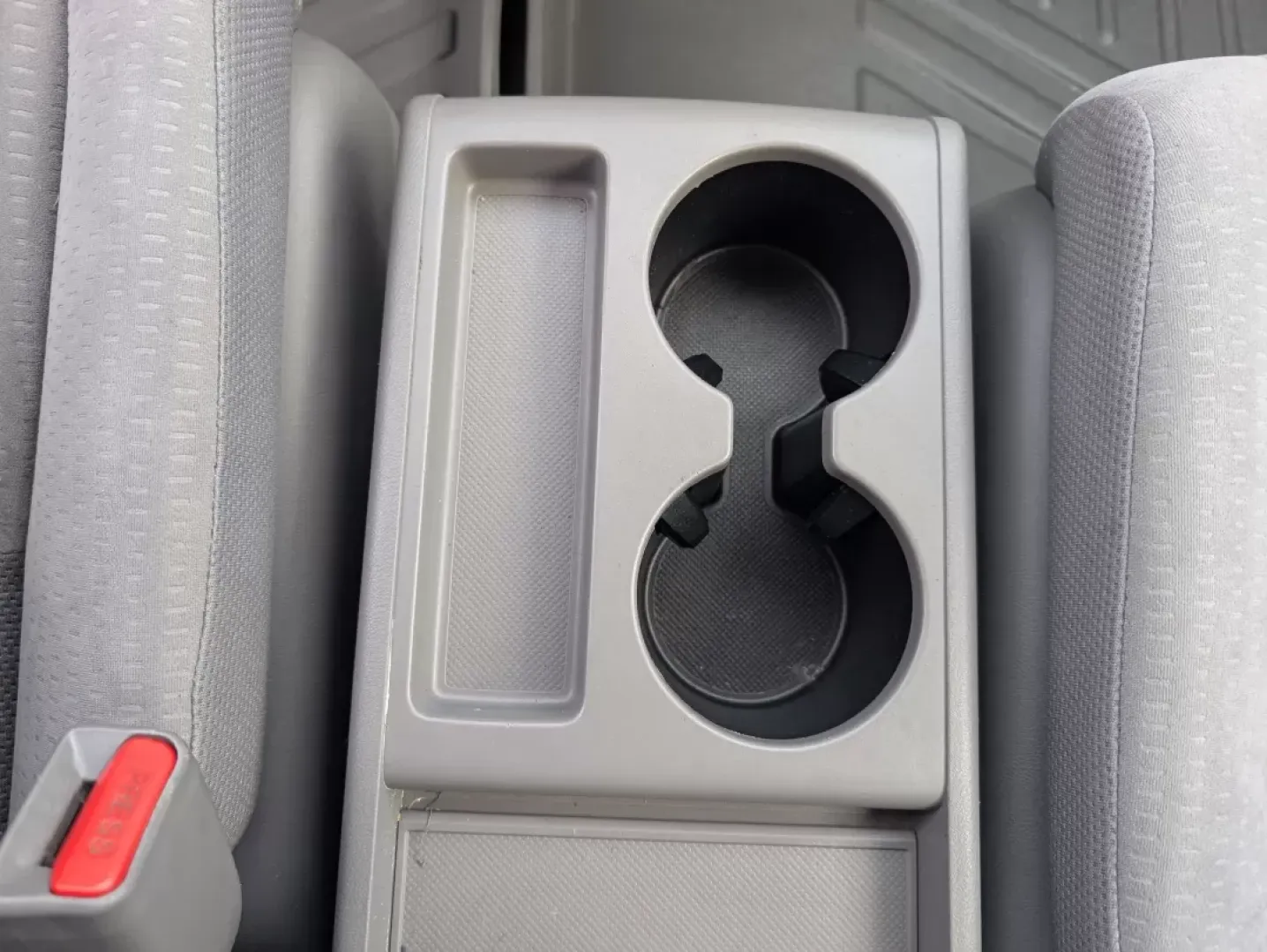 2007 Honda CR-V EX (5J6RE48567L) with an Other engine, located at 7000 Northlake Connector, Columbus, GA, 31904, (706) 987-8085, 32.524975, -84.978134 - **Unleash Your Adventurous Spirit with the 2007 Honda CR-V at Gils Auto, Phenix City, AL!**<br /> <br /> Are you ready to take on new adventures with your family or friends? Look no further than this reliable 2007 Honda CR-V EX! Designed for those who crave both comfort and capability, this SUV is p - Photo#12