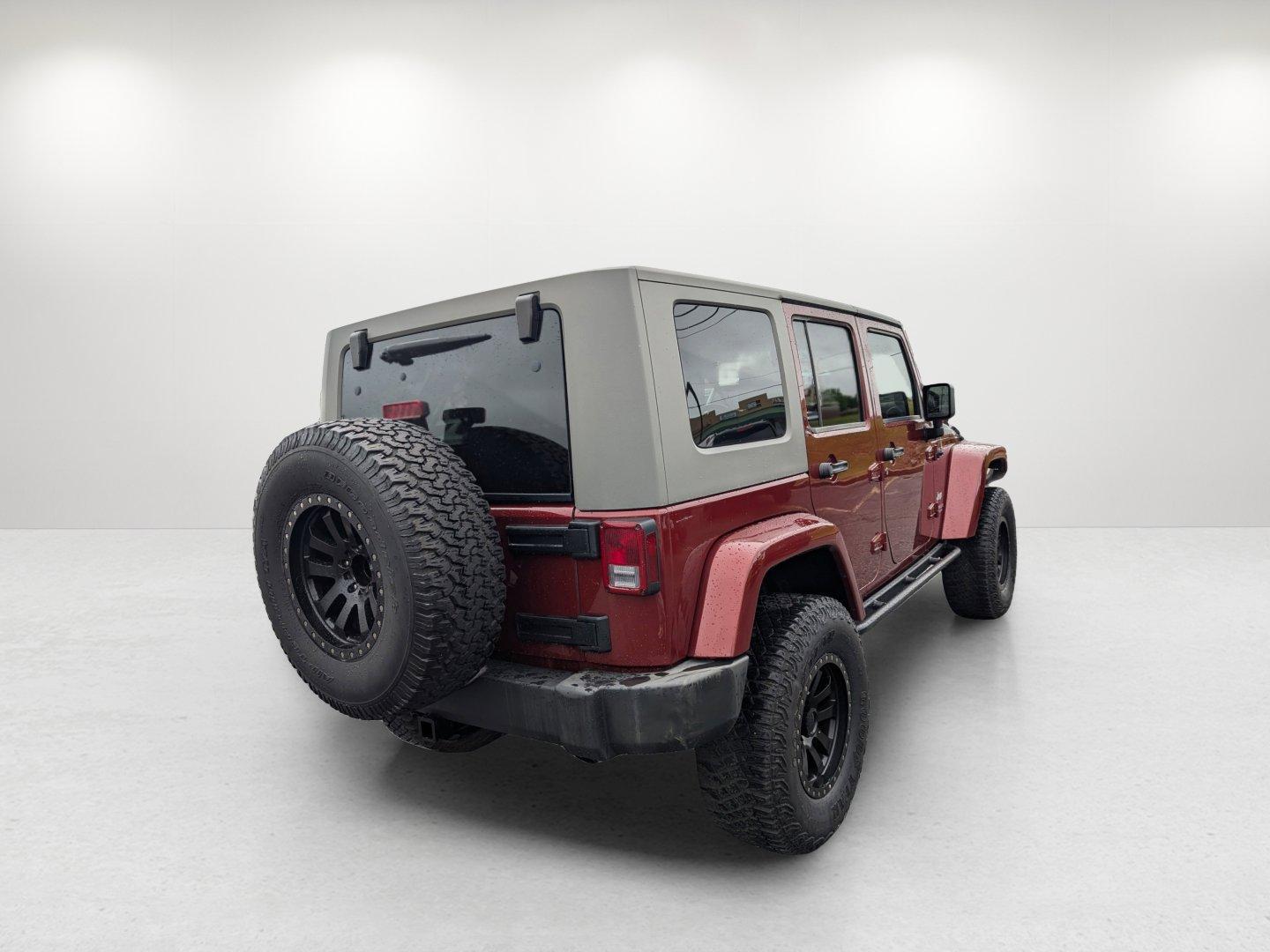 2007 Jeep Wrangler Unlimited Sahara (1J4GA59177L) with an Gas V6 3.8L/231 engine, located at 5115 14th Ave., Columbus, GA, 31904, (706) 323-0345, 32.511494, -84.971046 - 2007 Jeep Wrangler Unlimited Sahara - Photo#4