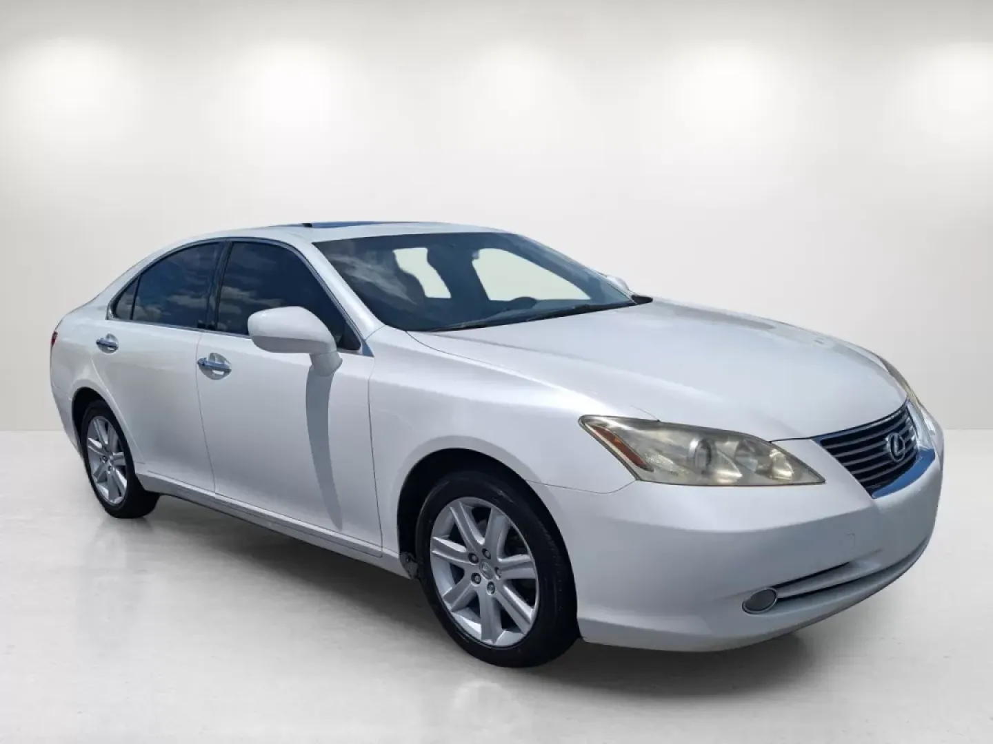 2007 Lexus ES 350 (JTHBJ46G672) with an Other engine, located at 521 Old Farm Lane Rd, Prattville, AL, 36066, (334) 325-1505, 32.482460, -86.416367 - **Experience Luxury and Reliability with the 2007 Lexus ES 350 at Gils Auto in Phenix City!**<br /> <br /> Are you in the market for a dependable, stylish sedan that can elevate your everyday driving experience? Look no further than the 2007 Lexus ES 350, available now at Gils Auto, your trusted Buy - Photo#2