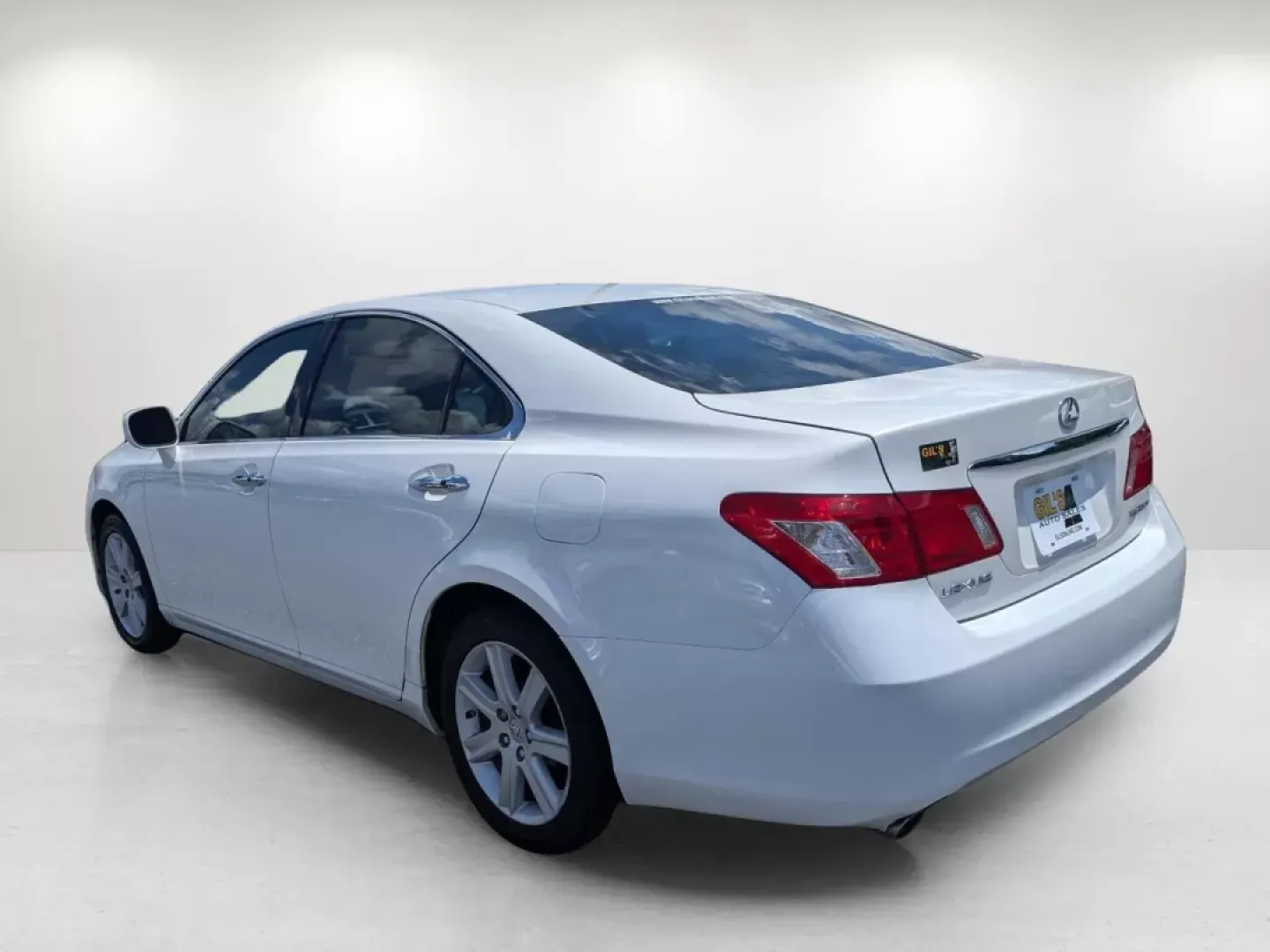 2007 Lexus ES 350 (JTHBJ46G672) with an Other engine, located at 521 Old Farm Lane Rd, Prattville, AL, 36066, (334) 325-1505, 32.482460, -86.416367 - **Experience Luxury and Reliability with the 2007 Lexus ES 350 at Gils Auto in Phenix City!**<br /> <br /> Are you in the market for a dependable, stylish sedan that can elevate your everyday driving experience? Look no further than the 2007 Lexus ES 350, available now at Gils Auto, your trusted Buy - Photo#6