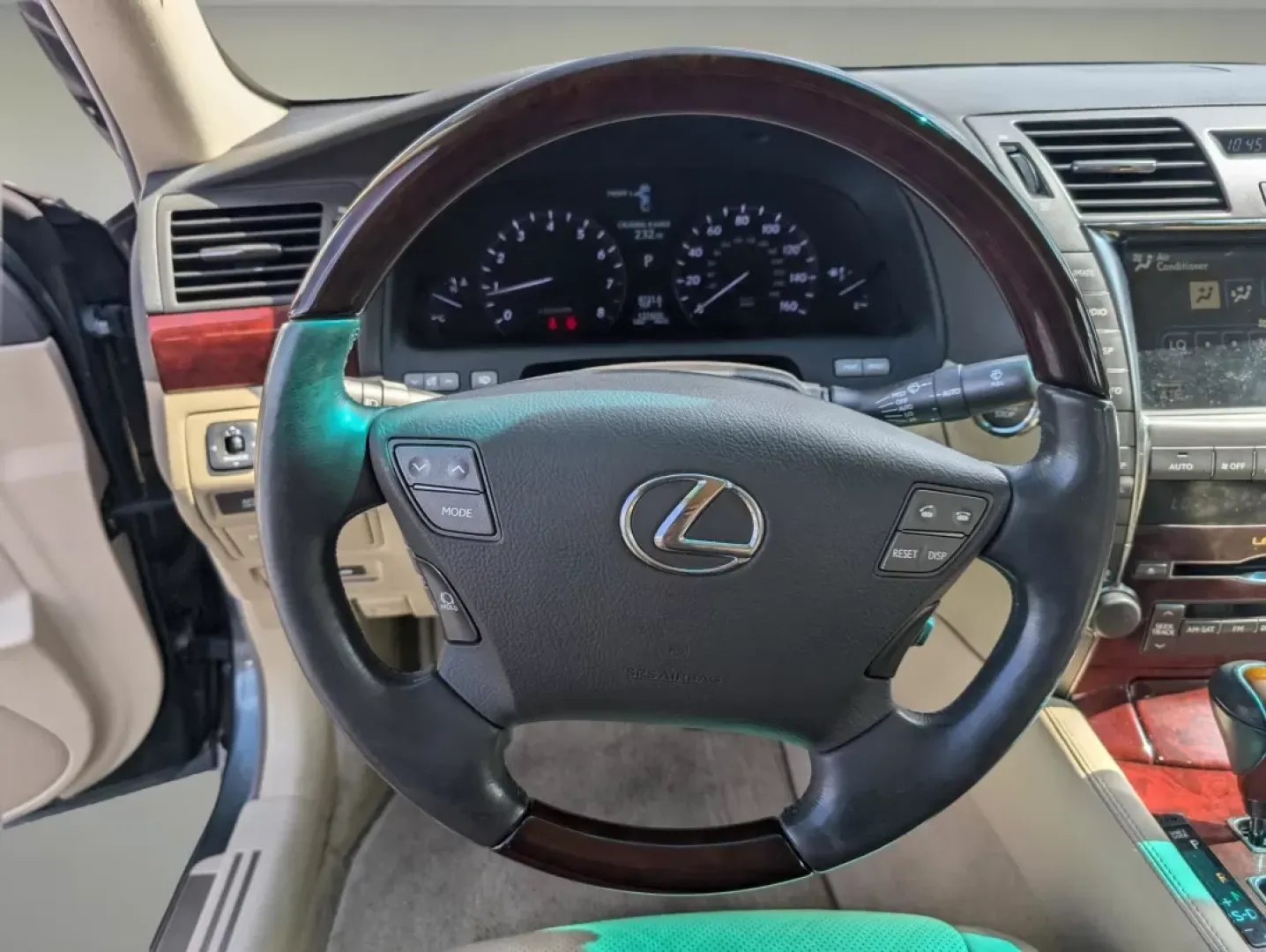 2007 Lexus LS 460 (JTHBL46F375) with an Other engine, located at 5115 14th Ave., Columbus, GA, 31904, (706) 323-0345, 32.511494, -84.971046 - **Elevate Your Driving Experience with the 2007 Lexus LS 460!** <br /> <br /> Looking for a luxurious vehicle that seamlessly blends comfort and performance? The 2007 Lexus LS 460 is your ticket to a lavish driving experience, making it perfect for those who value both style and substance. Whether y - Photo#12
