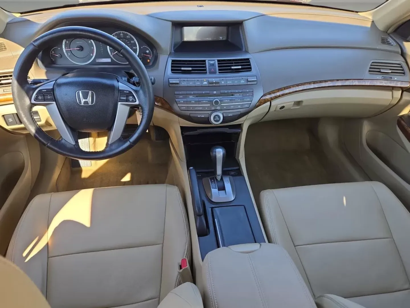 2008 Honda Accord Sdn EX-L (1HGCP26808A) with an Other engine, located at 521 Old Farm Lane Rd, Prattville, AL, 36066, (334) 325-1505, 32.482460, -86.416367 - **Drive in Style with the 2008 Honda Accord EX-L: Your Perfect Family Sedan!**<br /> <br /> Are you searching for the ideal vehicle to accommodate family road trips, daily commutes, or weekend getaways? Look no further than the 2008 Honda Accord EX-L, a sedan that perfectly blends comfort, reliabili - Photo#14