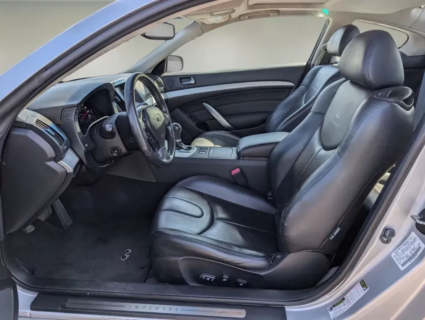 2008 Infiniti G37 Coupe (JNKCV64E78M) with an Other engine, located at 804 22nd Ave, Phenix City, AL, 36870, (334) 297-1860, 32.484749, -85.024475 - ### Unleash Your Inner Adventurer with the 2008 Infiniti G37 Coupe from Gils Auto in Prattville, AL!<br /> <br /> Are you yearning for a vehicle that not only gets you from point A to point B but also elevates your driving experience? The 2008 Infiniti G37 Coupe is the perfect companion for those wh - Photo#9