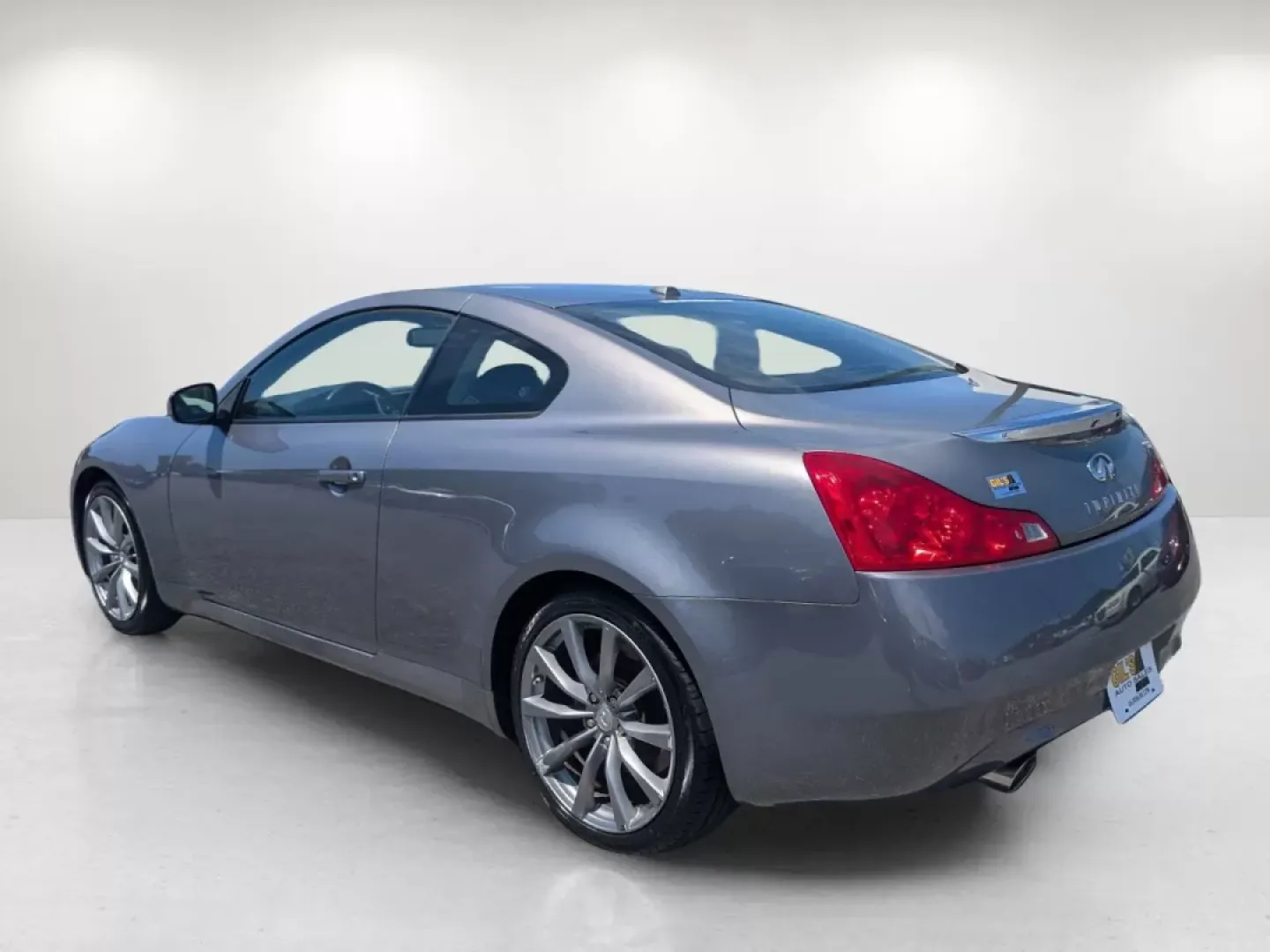 2008 Infiniti G37 Coupe (JNKCV64E38M) with an Other engine, located at 521 Old Farm Lane Rd, Prattville, AL, 36066, (334) 325-1505, 32.482460, -86.416367 - ### Experience the Thrill of the Open Road with the 2008 Infiniti G37 Coupe at Gils Auto - Phenix City #2<br /> <br /> Are you ready to elevate your driving experience? The 2008 Infiniti G37 Coupe is the perfect blend of luxury and performance, making it ideal for weekend adventures or stylish commu - Photo#6