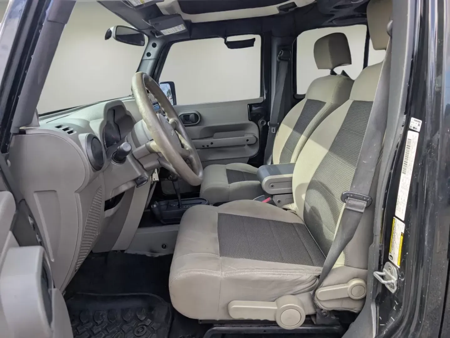 2008 /Dark/Medium Khaki Jeep Wrangler Unlimited X (1J4GA39158L) with an Other engine, located at 5115 14th Ave., Columbus, GA, 31904, (706) 323-0345, 32.511494, -84.971046 - Unleash your adventurous spirit and embrace the open road with this stunning 2008 Jeep Wrangler Unlimited X, available now at Gils Auto in Phenix City, AL. Whether you're a weekend warrior, a family alike seeking outdoor escapades, or simply in need of a reliable daily driver, this versatile SUV is - Photo#9