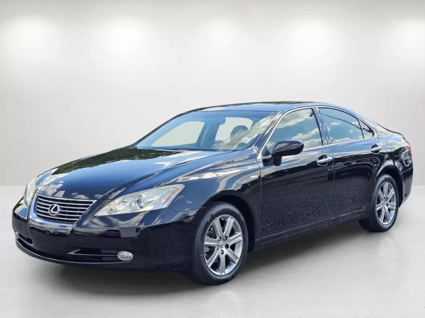 2008 Lexus ES 350 (JTHBJ46GX82) with an Other engine, located at 3959 U.S. 80 W, Phenix City, AL, 36870, (334) 297-4885, 32.469296, -85.135185 - **Discover Luxurious Comfort and Reliability with the 2008 Lexus ES 350 at Gils Auto!**<br /> <br /> Are you searching for the perfect vehicle that combines luxury, reliability, and affordability? Look no further than the 2008 Lexus ES 350 available at Gils Auto in Phenix City, AL! This elegant seda - Photo#0