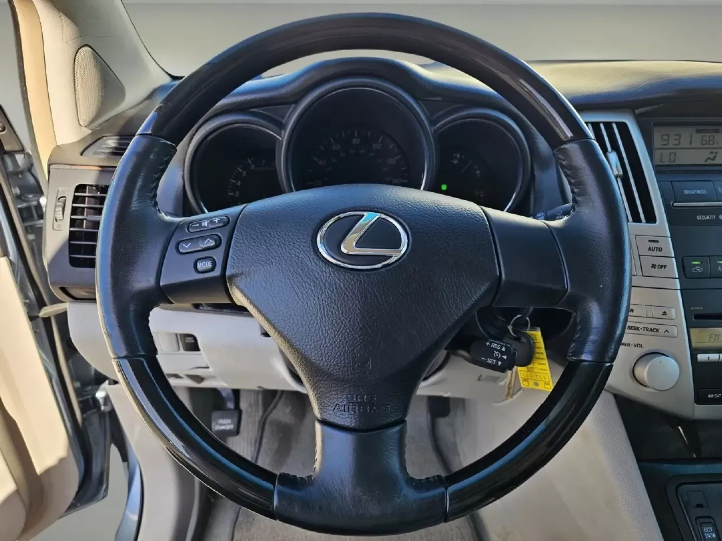 2008 Lexus RX 350 (2T2GK31U08C) with an Other engine, located at 1430 Gateway Drive, Opelika, AL, 36801, (334) 239-0944, 32.637871, -85.409790 - **Elevate Your Lifestyle with the 2008 Lexus RX 350 - The Perfect SUV for Every Adventure!**<br /> <br /> Are you searching for a vehicle that seamlessly combines elegance, comfort, and versatility? Look no further than the stunning 2008 Lexus RX 350, available now at Gils Auto in Phenix City, AL. W - Photo#12