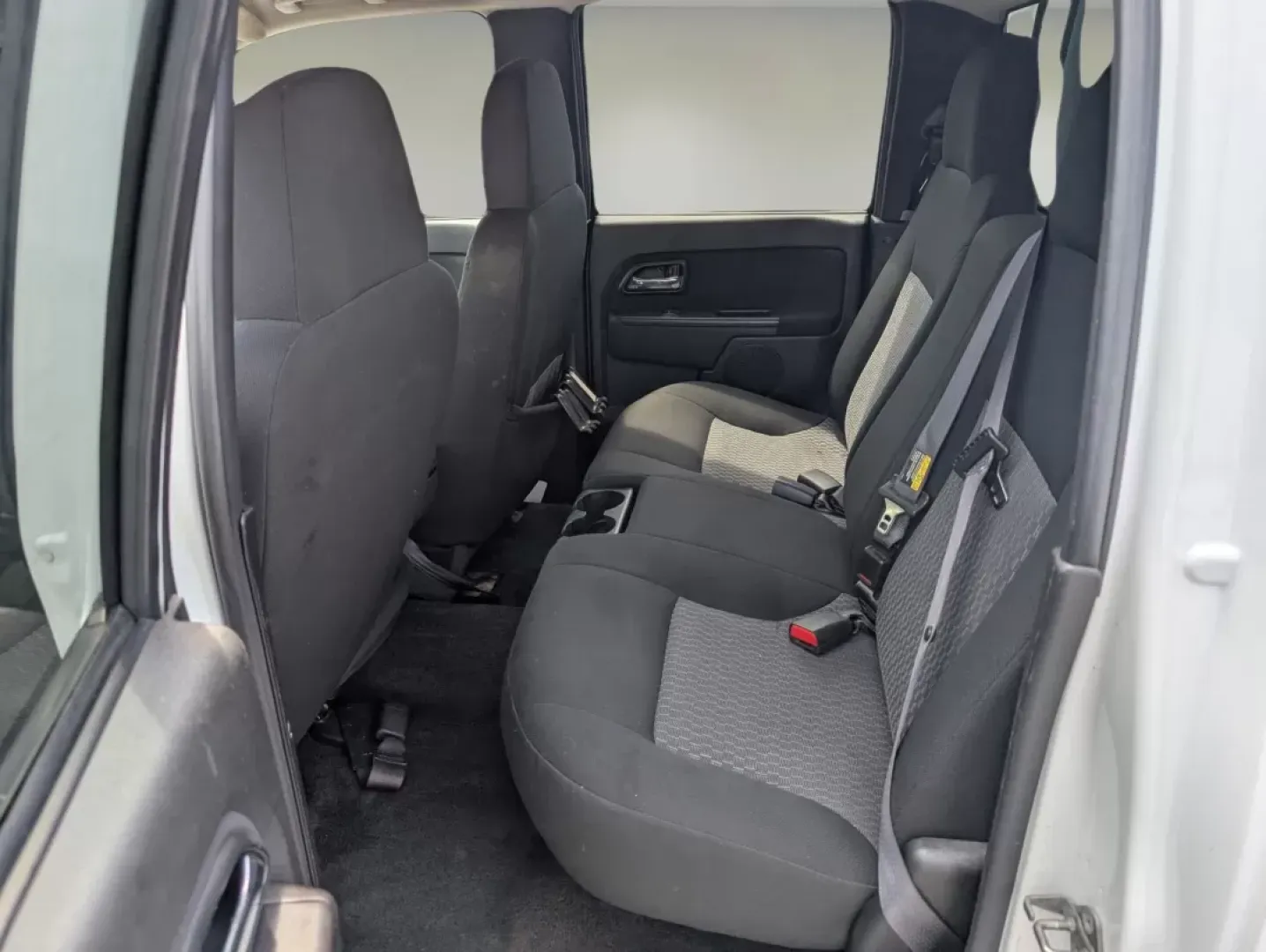 2009 /Ebony Chevrolet Colorado LT w/1LT (1GCCS13E198) with an Other engine, located at 3959 U.S. 80 W, Phenix City, AL, 36870, (334) 297-4885, 32.469296, -85.135185 - ### Discover Adventure in the 2009 Chevrolet Colorado LT!<br /> <br /> Are you ready to elevate your lifestyle with a reliable vehicle that can accommodate your everyday adventures? Look no further than this 2009 Chevrolet Colorado LT, now available at Gils Auto in Phenix City, AL. Whether you're na - Photo#11