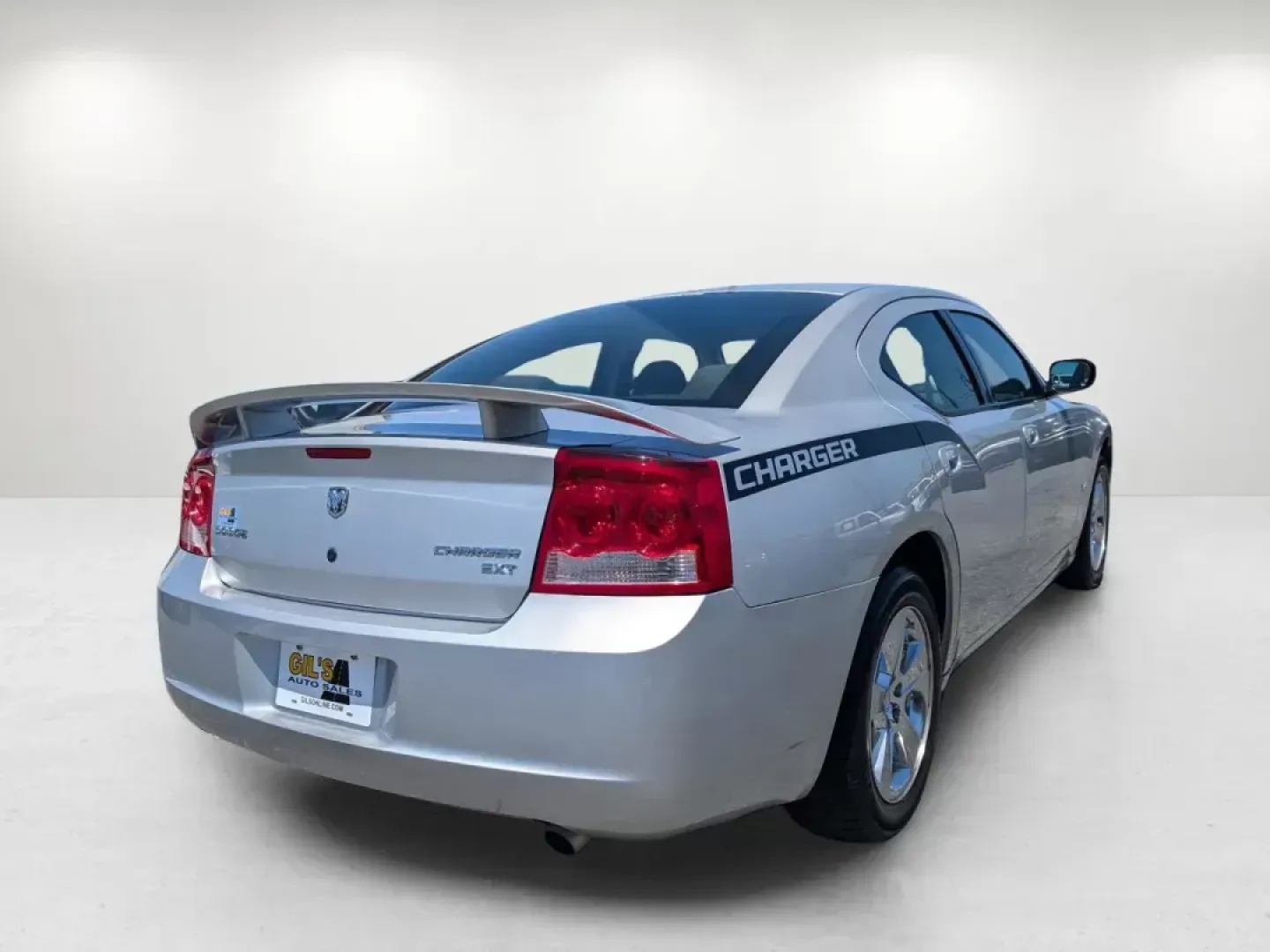 2009 /Dark Slate Gray Dodge Charger SXT (2B3KA33V09H) with an HO Gas V6 3.5L/215 engine, 4-Speed Automatic transmission, located at 7000 Northlake Connector, Columbus, GA, 31904, (706) 987-8085, 32.524975, -84.978134 - 2009 Dodge Charger SXT - Photo#4