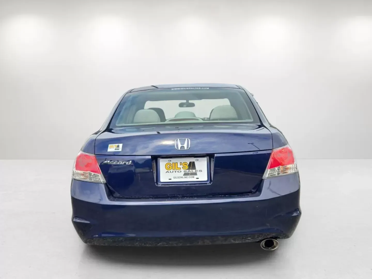 2009 Honda Accord Sdn LX-P (1HGCP264X9A) with an Other engine, located at 3959 U.S. 80 W, Phenix City, AL, 36870, (334) 297-4885, 32.469296, -85.135185 - Are you in the market for a reliable sedan that perfectly balances comfort, style, and functionality? Look no further than the 2009 Honda Accord LX-P, available now at Gils Auto in Phenix City, AL! This versatile vehicle is ideal for daily commuters, growing families, or anyone who enjoys weekend ad - Photo#7