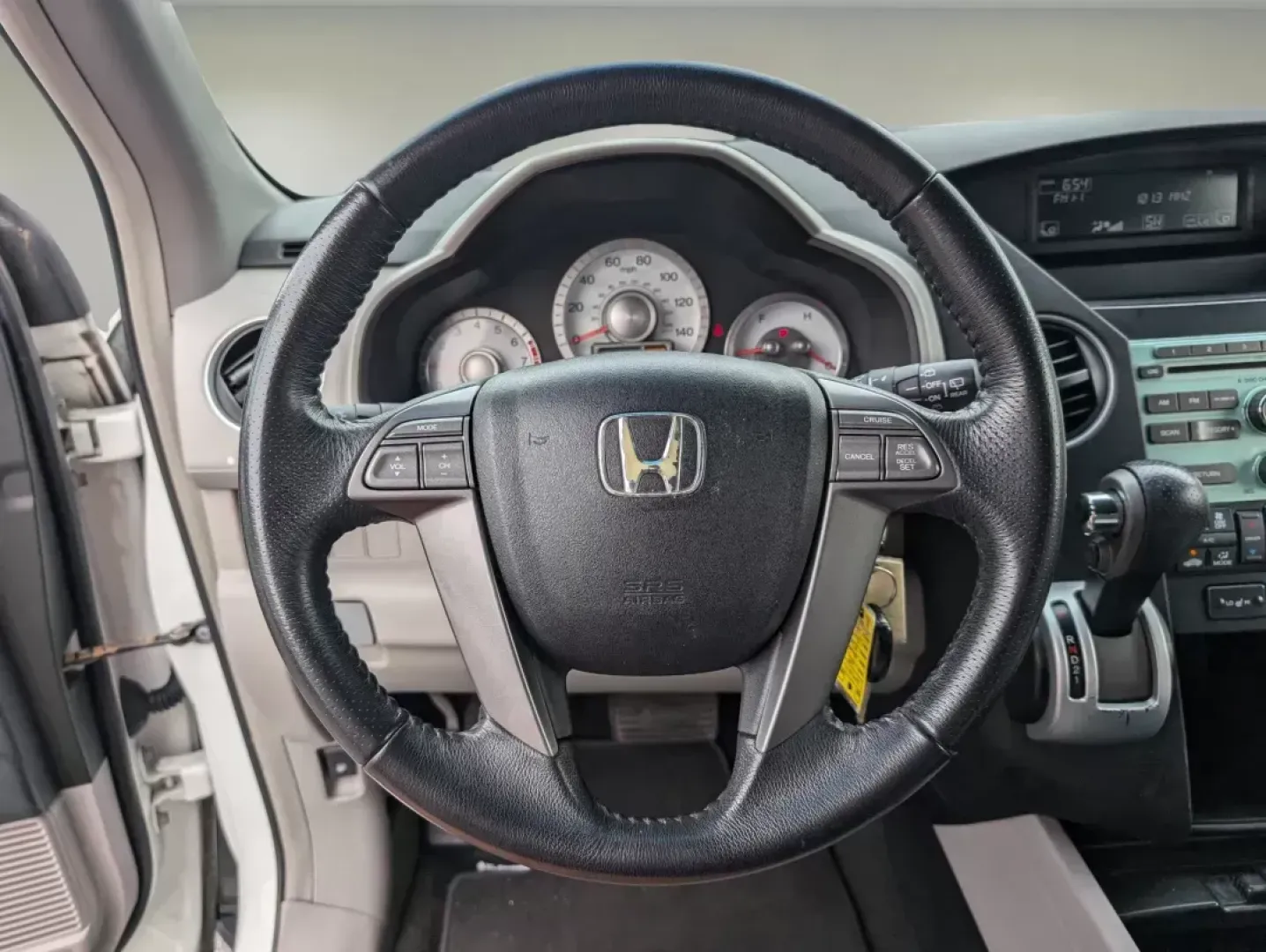 2009 Honda Pilot EX-L (5FNYF385X9B) with an Gas V6 3.5L/212 engine, 5-Speed Automatic w/OD transmission, located at 5115 14th Ave., Columbus, GA, 31904, (706) 323-0345, 32.511494, -84.971046 - 2009 Honda Pilot EX-L - Photo#16