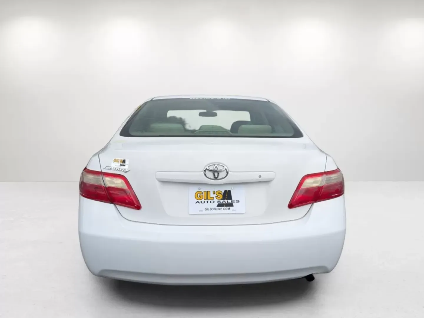 2009 Toyota Camry (4T1BE46K19U) with an Other engine, located at 1430 Gateway Drive, Opelika, AL, 36801, (334) 239-0944, 32.637871, -85.409790 - **Rev Up Your Adventures with the 2009 Toyota Camry at Gils Auto Your Trusted Buy Here Pay Here Dealership in Phenix City**<br /> <br /> Are you in search of a reliable vehicle that fits your lifestyle, whether it's for daily commutes, family outings, or weekend adventures? Look no further than the - Photo#5