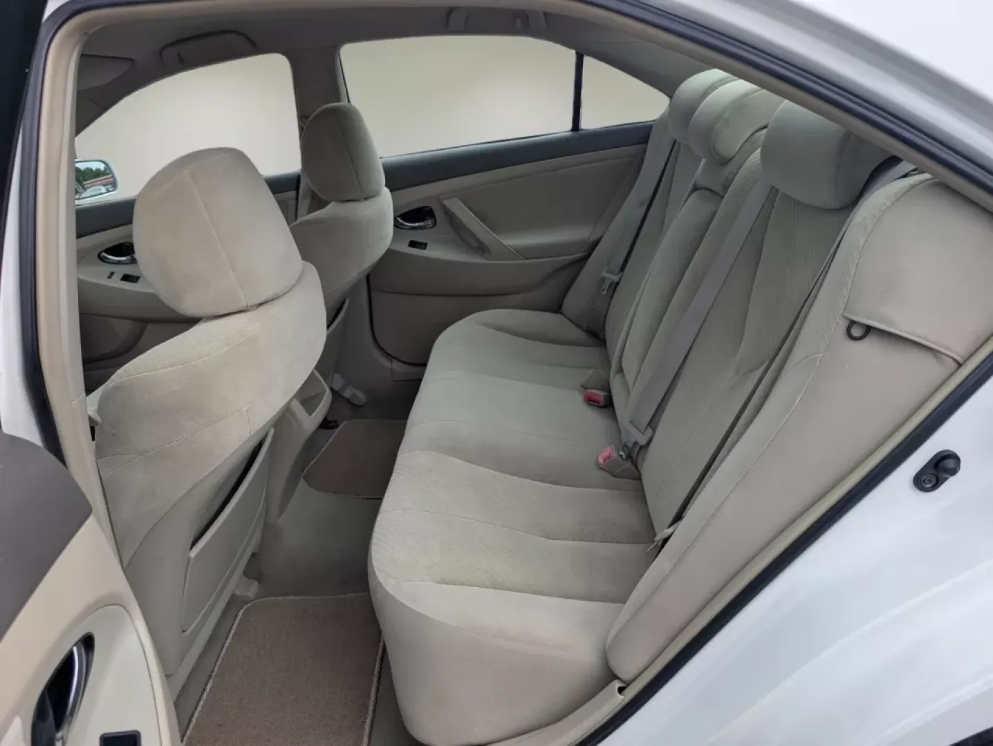2009 Toyota Camry (4T1BE46K19U) with an Other engine, located at 1430 Gateway Drive, Opelika, AL, 36801, (334) 239-0944, 32.637871, -85.409790 - **Rev Up Your Adventures with the 2009 Toyota Camry at Gils Auto Your Trusted Buy Here Pay Here Dealership in Phenix City**<br /> <br /> Are you in search of a reliable vehicle that fits your lifestyle, whether it's for daily commutes, family outings, or weekend adventures? Look no further than the - Photo#10