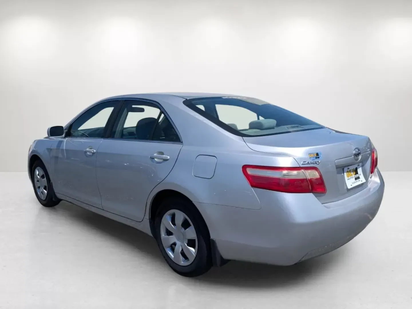2009 Toyota Camry LE (4T1BE46K99U) with an Other engine, located at 1430 Gateway Drive, Opelika, AL, 36801, (334) 239-0944, 32.637871, -85.409790 - **Experience Comfort and Reliability with the 2009 Toyota Camry LE at Gils Auto**<br /> <br /> Are you searching for a dependable sedan that seamlessly fits your busy lifestyle? Look no further than the **2009 Toyota Camry LE**, available now at **Gils Auto**, located at **3959 U.S. 80 W, Phenix Cit - Photo#6