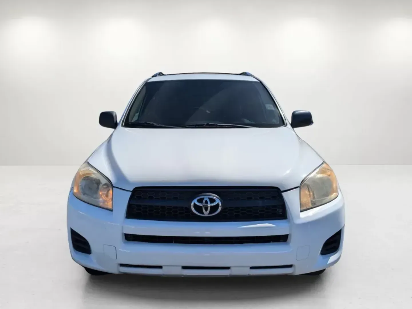 2009 Toyota RAV4 (JTMZF33V39D) with an Other engine, located at 3959 U.S. 80 W, Phenix City, AL, 36870, (334) 297-4885, 32.469296, -85.135185 - **Explore the Open Road in Style: 2009 Toyota RAV4 at Gils Auto!**<br /> <br /> Are you ready for your next adventure? Whether you're cruising through the scenic routes of Phenix City or embarking on weekend excursions with family, the 2009 Toyota RAV4 is the perfect companion for your lifestyle. Th - Photo#2
