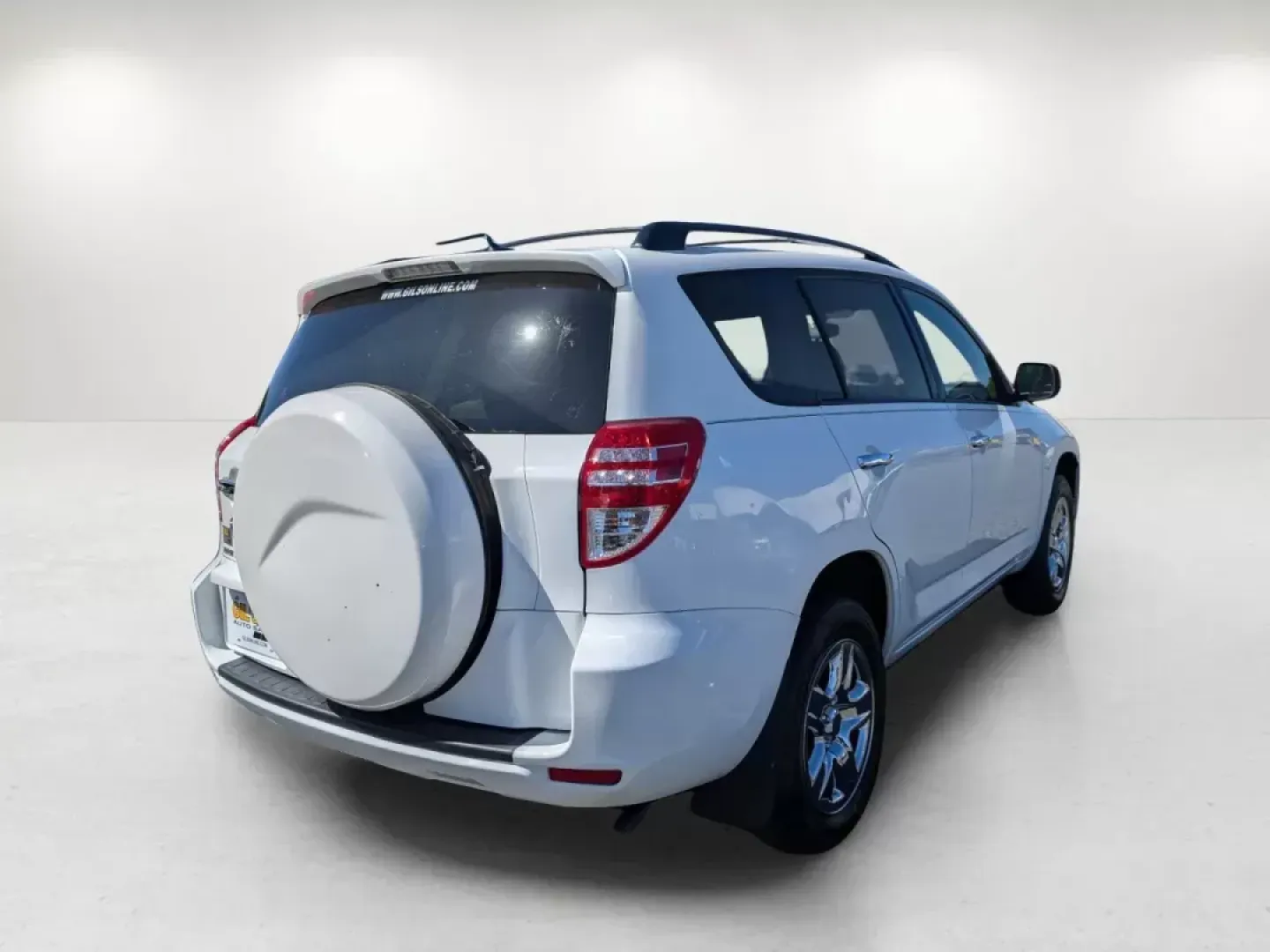2009 Toyota RAV4 (JTMZF33V39D) with an Other engine, located at 3959 U.S. 80 W, Phenix City, AL, 36870, (334) 297-4885, 32.469296, -85.135185 - **Explore the Open Road in Style: 2009 Toyota RAV4 at Gils Auto!**<br /> <br /> Are you ready for your next adventure? Whether you're cruising through the scenic routes of Phenix City or embarking on weekend excursions with family, the 2009 Toyota RAV4 is the perfect companion for your lifestyle. Th - Photo#5