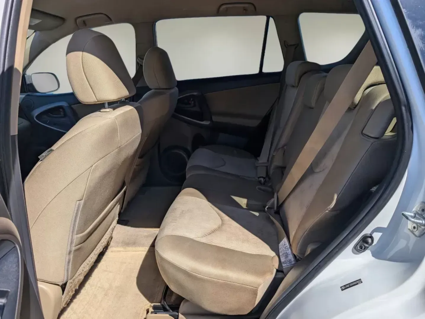 2009 Toyota RAV4 (JTMZF33V39D) with an Other engine, located at 3959 U.S. 80 W, Phenix City, AL, 36870, (334) 297-4885, 32.469296, -85.135185 - **Explore the Open Road in Style: 2009 Toyota RAV4 at Gils Auto!**<br /> <br /> Are you ready for your next adventure? Whether you're cruising through the scenic routes of Phenix City or embarking on weekend excursions with family, the 2009 Toyota RAV4 is the perfect companion for your lifestyle. Th - Photo#11
