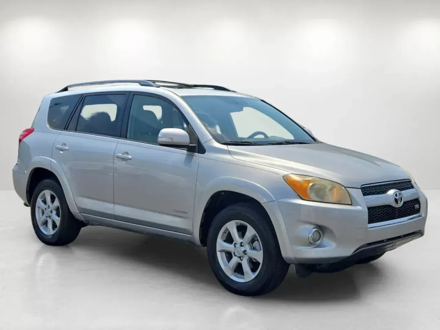 2009 Toyota RAV4 Ltd (JTMZK34V995) with an Other engine, located at 521 Old Farm Lane Rd, Prattville, AL, 36066, (334) 325-1505, 32.482460, -86.416367 - **Discover Adventure with the 2009 Toyota RAV4 at Gils Auto!**<br /> <br /> Are you ready to amplify your lifestyle with a reliable and versatile vehicle? The 2009 Toyota RAV4, available now at Gils Auto in Prattville, AL, is an exceptional choice for those seeking adventure, comfort, and functional - Photo#2