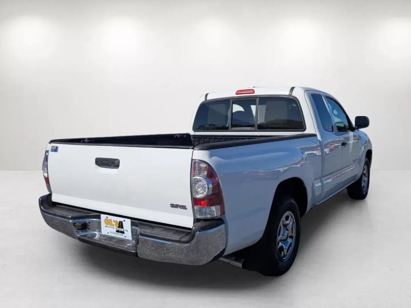 2009 Toyota Tacoma (5TETX22N59Z) with an Other engine, located at 1430 Gateway Drive, Opelika, AL, 36801, (334) 239-0944, 32.637871, -85.409790 - **Explore Your Adventures with the 2009 Toyota Tacoma at Gils Auto - Prattville!**<br /> <br /> Are you ready to elevate your weekend adventures or tackle that daily commute with confidence? Look no further than the 2009 Toyota Tacoma, available now at Gils Auto, your trusted Buy Here Pay Here deale - Photo#4