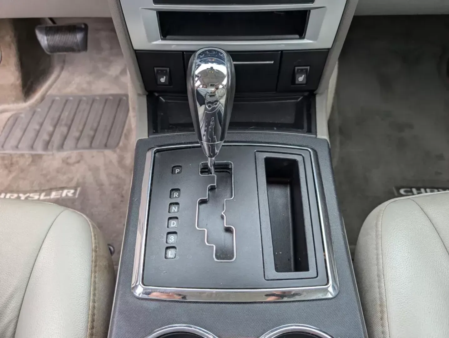2010 /Dark Khaki/Light Gray Stone Chrysler 300 Touring Signature (2C3CA5CV4AH) with an Other engine, located at 1430 Gateway Drive, Opelika, AL, 36801, (334) 239-0944, 32.637871, -85.409790 - **Drive in Style with the 2010 Chrysler 300 Touring Signature Perfect for Daily Commutes or Weekend Getaways!**<br /> <br /> Are you on the hunt for a vehicle that combines sophistication, comfort, and reliability? Look no further than the stunning 2010 Chrysler 300 Touring Signature, now available - Photo#13