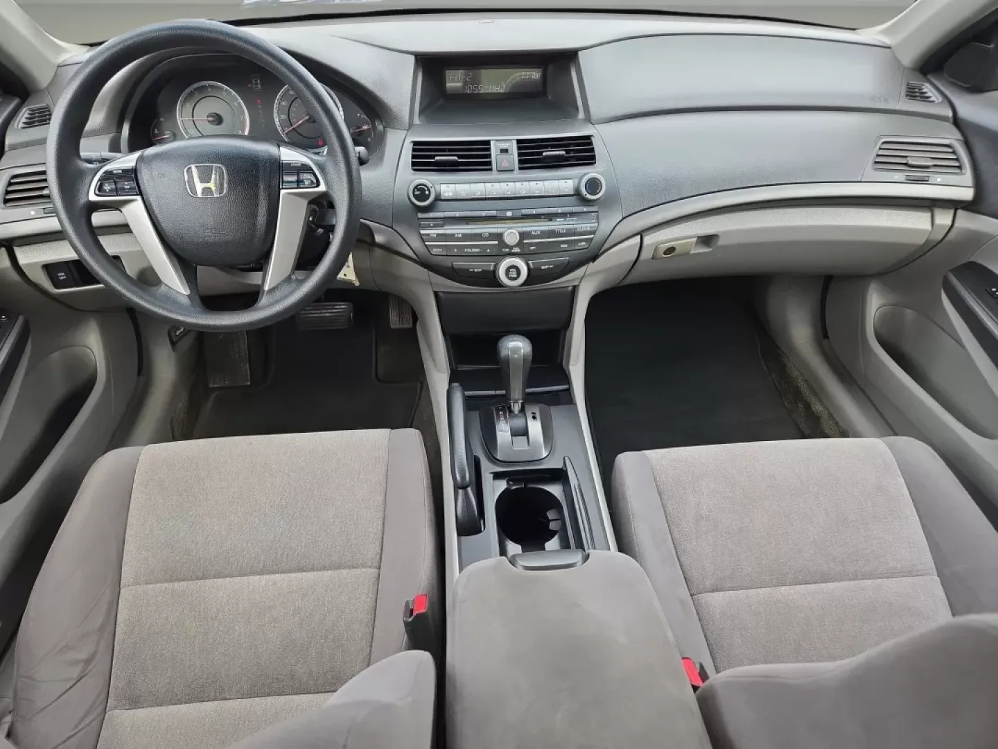 2010 Honda Accord Sdn LX (1HGCP2F3XAA) with an Other engine, located at 1430 Gateway Drive, Opelika, AL, 36801, (334) 239-0944, 32.637871, -85.409790 - **Discover Your Next Adventure with the 2010 Honda Accord LX Perfect for Your Daily Drive!**<br /> <br /> Are you searching for a reliable and stylish sedan that fits your active lifestyle? Look no further! Gils Auto in Phenix City, AL, has the ideal vehicle for you: the 2010 Honda Accord LX. Wheth - Photo#13