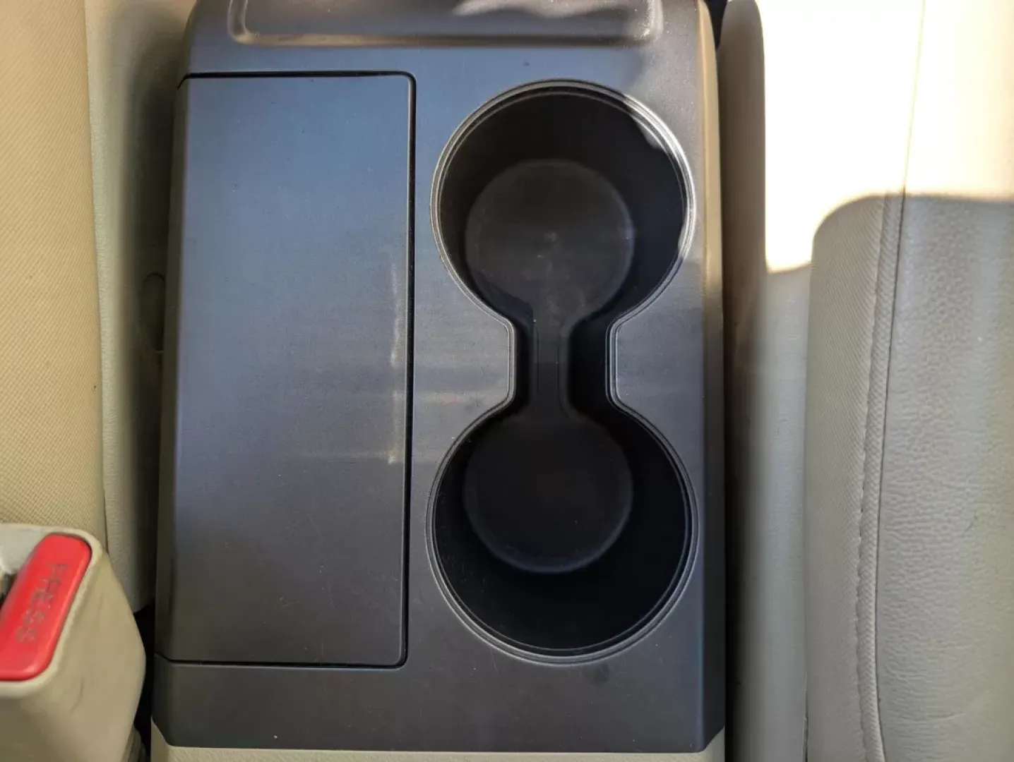 2010 Honda CR-V EX-L (5J6RE3H78AL) with an Other engine, located at 5115 14th Ave., Columbus, GA, 31904, (706) 323-0345, 32.511494, -84.971046 - **Explore the Open Road with the 2010 Honda CR-V EX-L: Your Perfect Companion for Family Adventures!**<br /> <br /> Are you searching for a reliable SUV that can accommodate your growing family's needs while keeping your budget in check? Look no further than Gils Auto in Phenix City, AL! We speciali - Photo#12