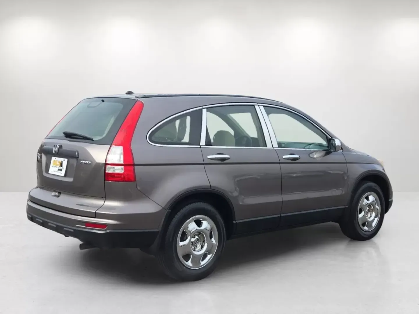 2010 Honda CR-V LX (5J6RE4H37AL) with an Other engine, located at 521 Old Farm Lane Rd, Prattville, AL, 36066, (334) 325-1505, 32.482460, -86.416367 - Are you ready to elevate your lifestyle with an SUV that combines reliability, comfort, and adventure? Look no further than this 2010 Honda CR-V LX, now available at Gils Auto in Prattville, AL. This versatile vehicle is perfect for families, weekend adventurers, and anyone in need of a dependable r - Photo#5