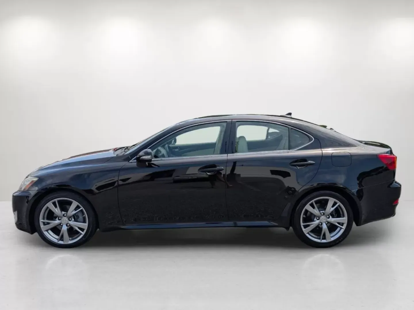 2010 Lexus IS 250 (JTHBF5C28A5) with an Other engine, located at 3959 U.S. 80 W, Phenix City, AL, 36870, (334) 297-4885, 32.469296, -85.135185 - Are you ready to elevate your driving experience? Whether you're commuting to work, running errands, or embarking on weekend adventures, the 2010 Lexus IS 250 is the perfect blend of luxury and practicality. This sleek sedan is designed for those who appreciate comfort, performance, and style. At Gi - Photo#7