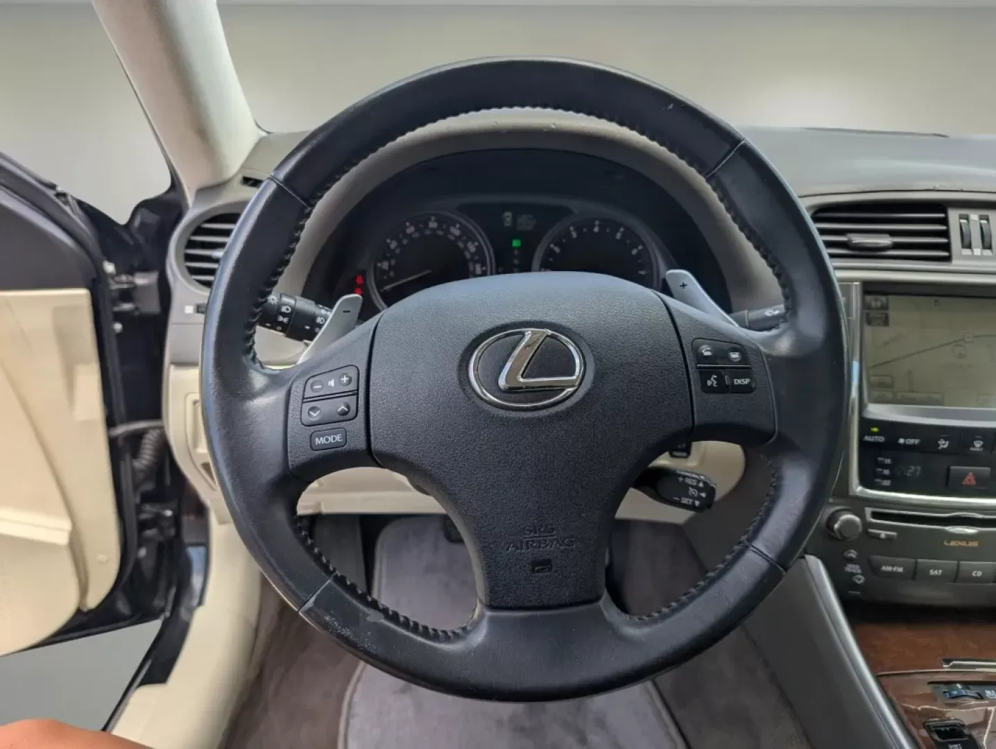 2010 Lexus IS 250 (JTHBF5C28A5) with an Other engine, located at 3959 U.S. 80 W, Phenix City, AL, 36870, (334) 297-4885, 32.469296, -85.135185 - Are you ready to elevate your driving experience? Whether you're commuting to work, running errands, or embarking on weekend adventures, the 2010 Lexus IS 250 is the perfect blend of luxury and practicality. This sleek sedan is designed for those who appreciate comfort, performance, and style. At Gi - Photo#12