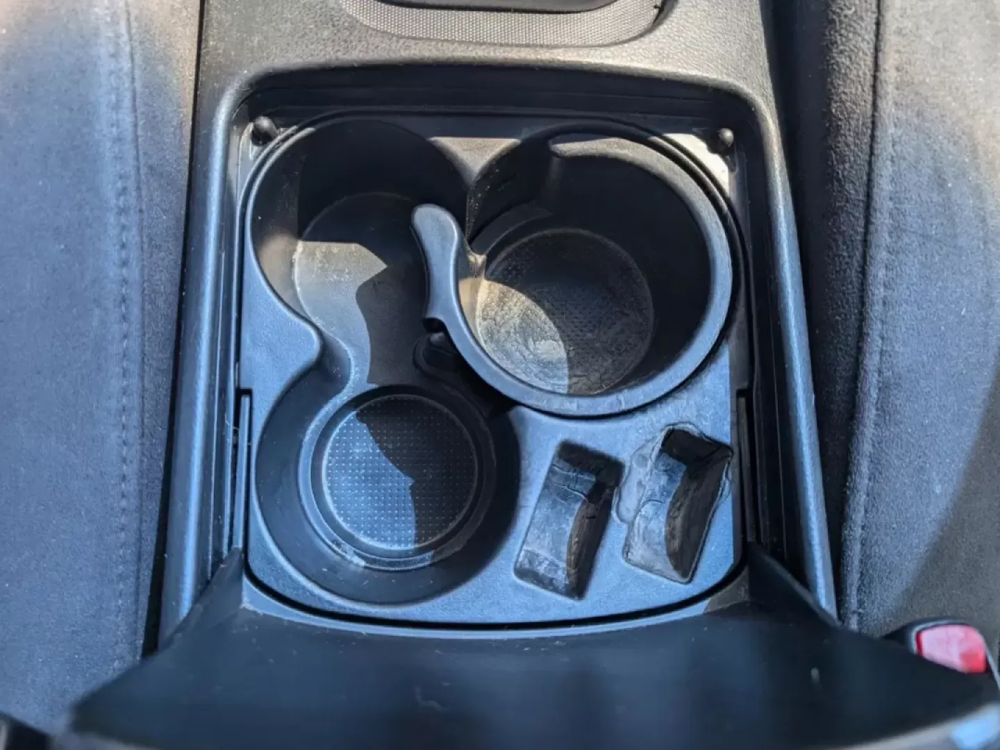 2010 Winter Frost Pearl /Charcoal Nissan Altima 2.5 S (1N4AL2AP9AN) with an Other engine, located at 521 Old Farm Lane Rd, Prattville, AL, 36066, (334) 325-1505, 32.482460, -86.416367 - Discover the perfect blend of style, comfort, and affordability with this 2010 Nissan Altima 2.5 S, ideal for budget-conscious buyers searching for a reliable sedan that fits seamlessly into their busy lifestyles. Whether you're commuting to work, running errands around Phenix City, or embarking on - Photo#14