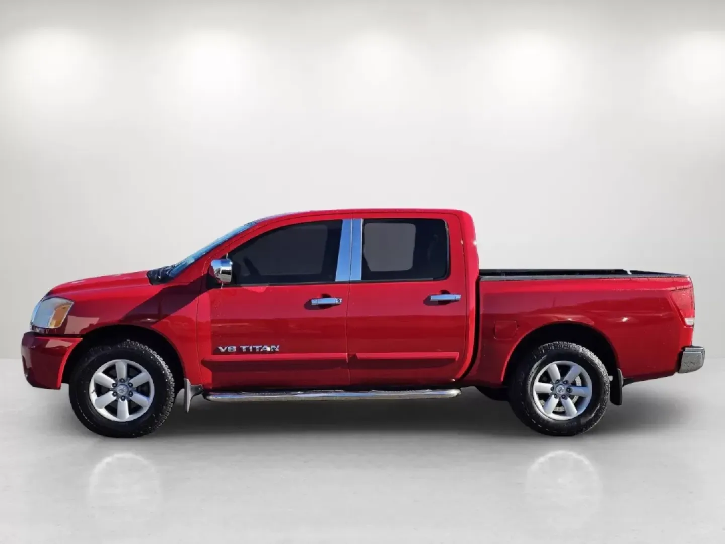 2010 /Charcoal Nissan Titan SE (1N6BA0ED1AN) with an Other engine, located at 1430 Gateway Drive, Opelika, AL, 36801, (334) 239-0944, 32.637871, -85.409790 - **Unleash Your Adventurous Spirit with This 2010 Nissan Titan at Gils Auto!**<br /> <br /> Are you ready to elevate your weekend adventures or tackle your daily commute with a reliable and powerful pickup? Look no further than this striking 2010 Nissan Titan SE, available now at Gils Auto, your trus - Photo#7