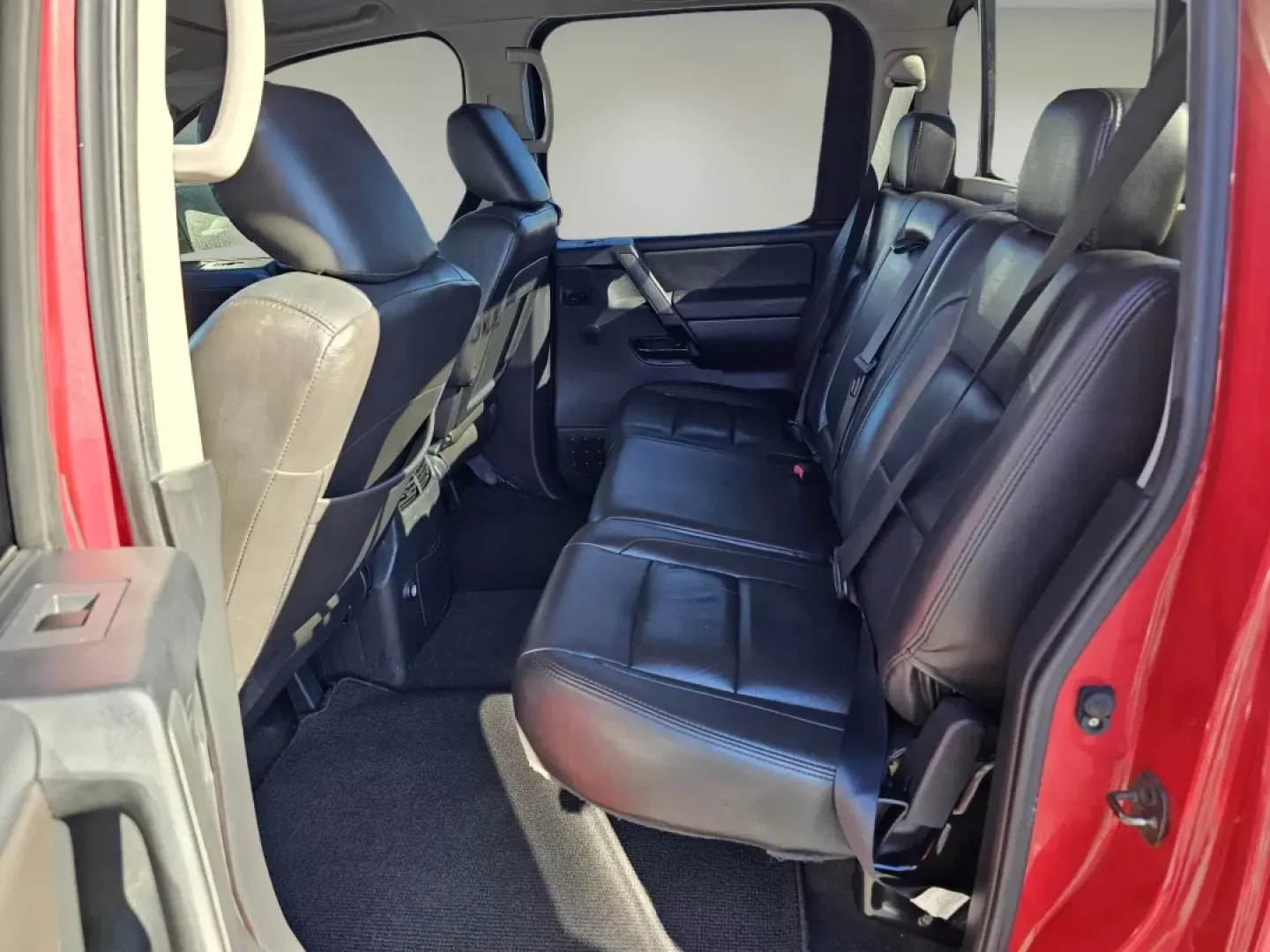 2010 /Charcoal Nissan Titan SE (1N6BA0ED1AN) with an Other engine, located at 1430 Gateway Drive, Opelika, AL, 36801, (334) 239-0944, 32.637871, -85.409790 - **Unleash Your Adventurous Spirit with This 2010 Nissan Titan at Gils Auto!**<br /> <br /> Are you ready to elevate your weekend adventures or tackle your daily commute with a reliable and powerful pickup? Look no further than this striking 2010 Nissan Titan SE, available now at Gils Auto, your trus - Photo#14