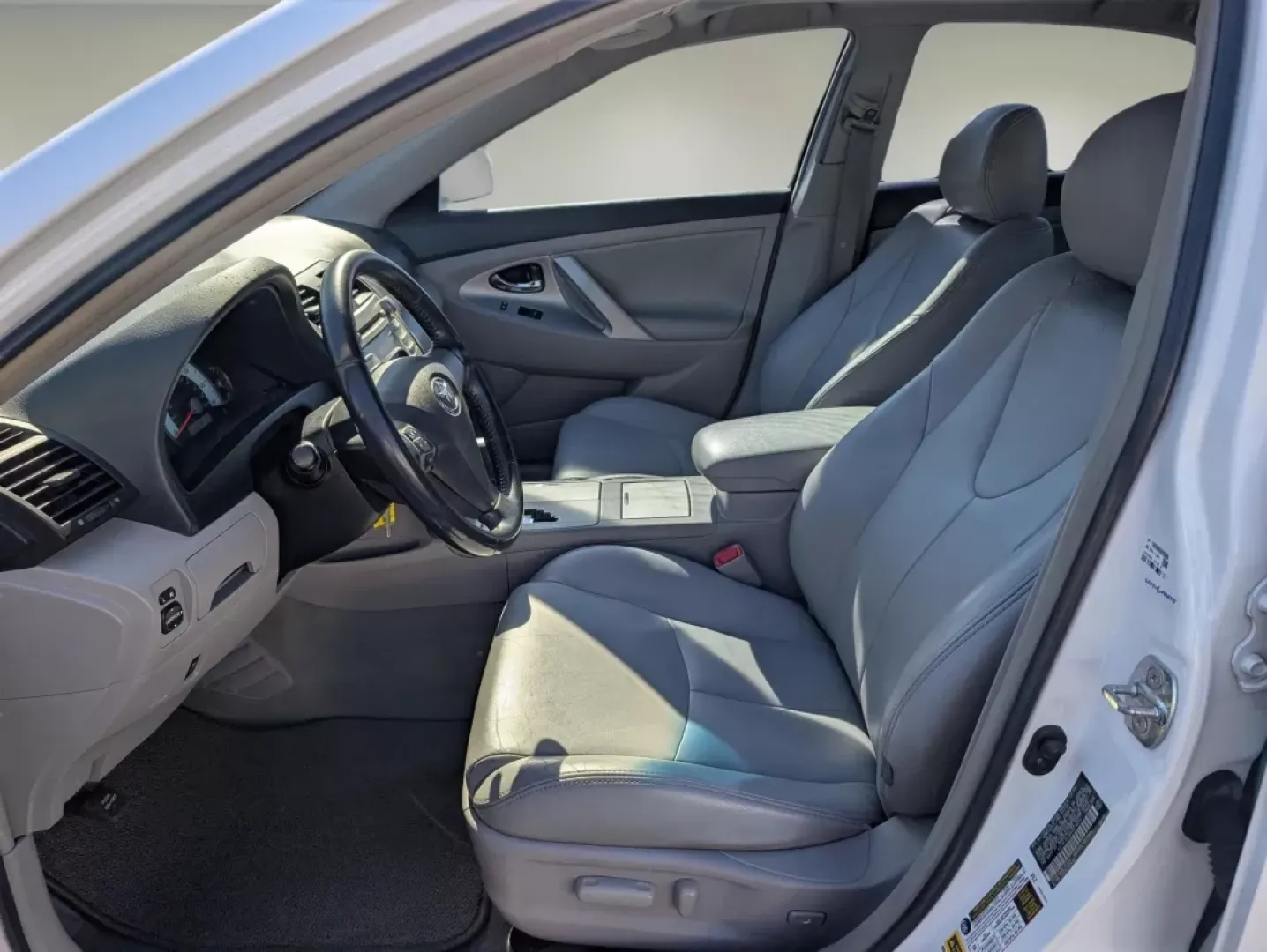 2010 Toyota Camry SE (4T1BF3EK6AU) with an Other engine, located at 521 Old Farm Lane Rd, Prattville, AL, 36066, (334) 325-1505, 32.482460, -86.416367 - **Experience Reliability and Comfort with This 2010 Toyota Camry at Gils Auto in Phenix City, AL!**<br /> <br /> Are you in the market for a dependable vehicle that effortlessly fits into your daily lifestyle? Whether you're commuting to work, running errands, or taking the family on weekend adventu - Photo#9