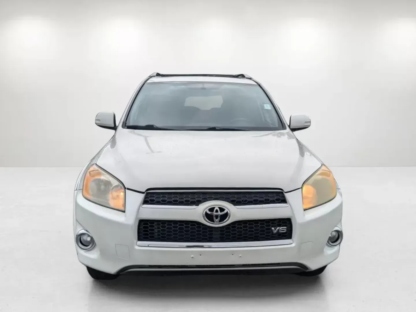 2010 Toyota RAV4 Ltd (2T3YK4DV0AW) with an Gas V6 3.5L/211 engine, 5-Speed Automatic w/OD transmission, located at 1430 Gateway Drive, Opelika, AL, 36801, (334) 239-0944, 32.637871, -85.409790 - **Explore the Open Road with the 2010 Toyota RAV4 from Gils Auto - Opelika**<br /> <br /> Are you ready for your next adventure? Imagine cruising down the picturesque roads of Alabama, discovering hidden gems around Opelika, AL. Whether you're taking the family on a weekend getaway or commuting to w - Photo#1
