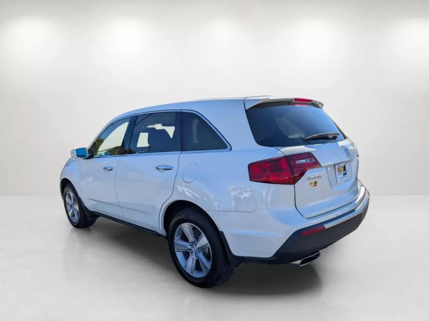 2011 Acura MDX (2HNYD2H23BH) with an Other engine, located at 804 22nd Ave, Phenix City, AL, 36870, (334) 297-1860, 32.484749, -85.024475 - **Discover Adventurous Living with the 2011 Acura MDX at Gils Auto - Phenix City!**<br /> <br /> Are you searching for the perfect blend of luxury, versatility, and performance in your next vehicle? Look no further! The 2011 Acura MDX is your ticket to unforgettable family road trips, weekend advent - Photo#6