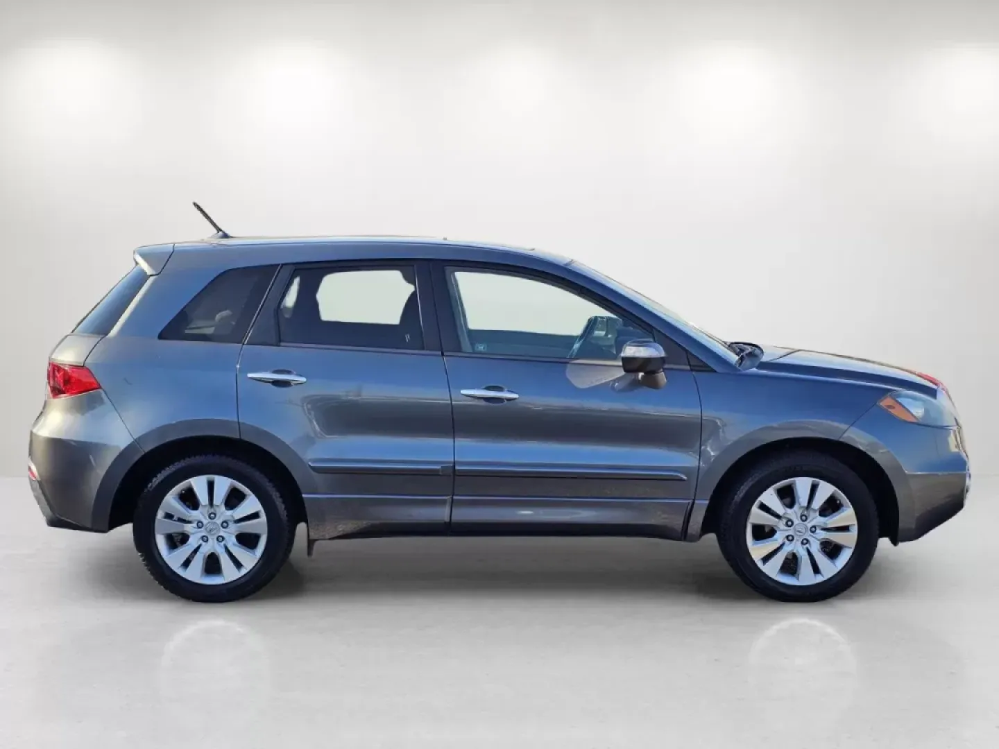 2011 Acura RDX (5J8TB2H23BA) with an Other engine, located at 5115 14th Ave., Columbus, GA, 31904, (706) 323-0345, 32.511494, -84.971046 - **Elevate Your Adventures with the 2011 Acura RDX at Gils Auto - Phenix City!**<br /> <br /> Are you ready to experience the perfect blend of style, comfort, and versatility? The 2011 Acura RDX is your ideal companion for weekend getaways, family outings, or daily commutes. With a sporty utility des - Photo#3