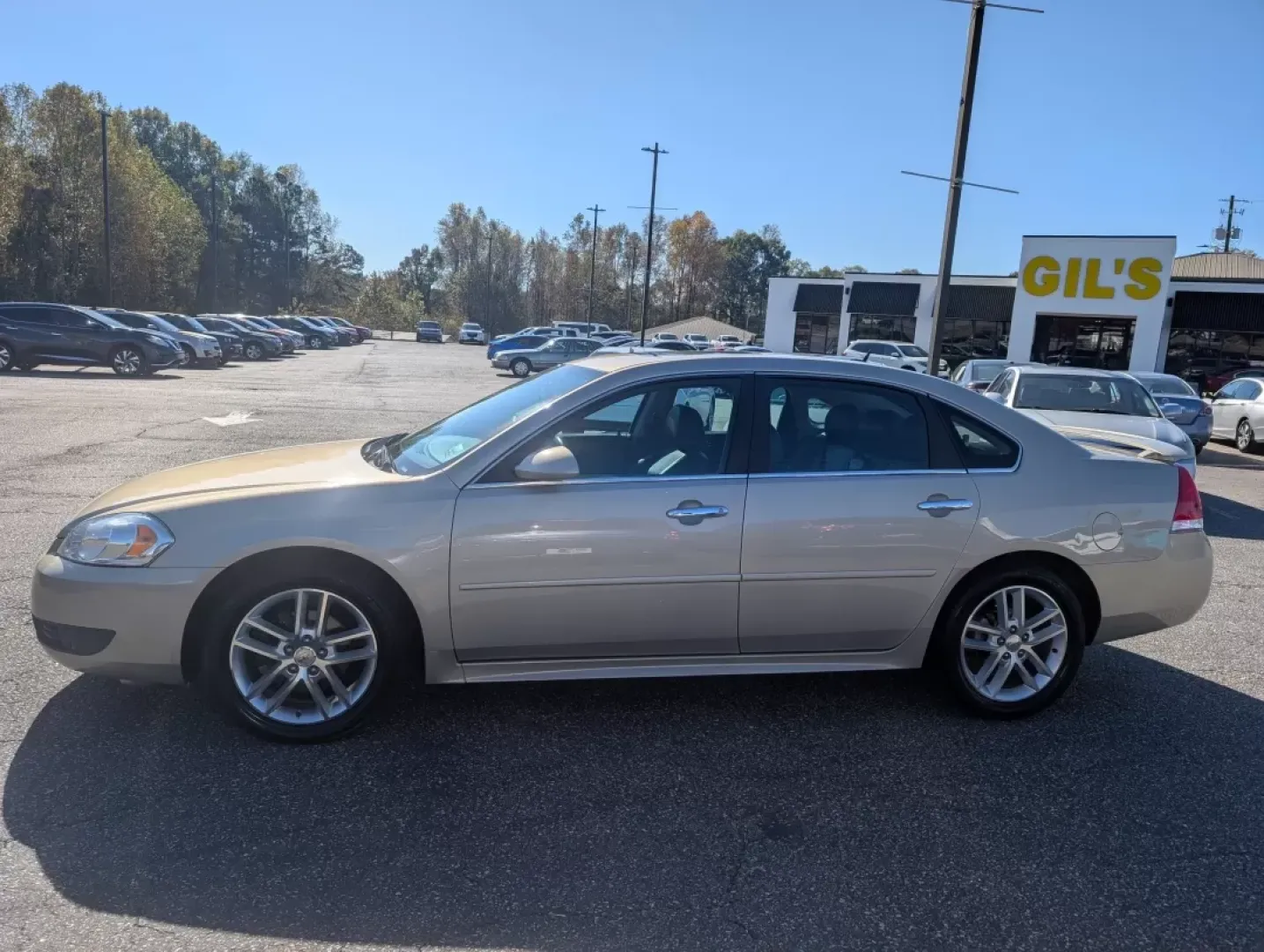 2011 /Ebony Chevrolet Impala LTZ (2G1WC5EM4B1) with an Other engine, located at 3959 U.S. 80 W, Phenix City, AL, 36870, (334) 297-4885, 32.469296, -85.135185 - **Unleash Your Freedom with the 2011 Chevrolet Impala LTZ! Perfect for Family Road Trips or Daily Commutes!**<br /> <br /> Are you in the market for a reliable, spacious, and stylish sedan that can accommodate your growing family's needs or make those lengthy commutes a breeze? Look no further than - Photo#7