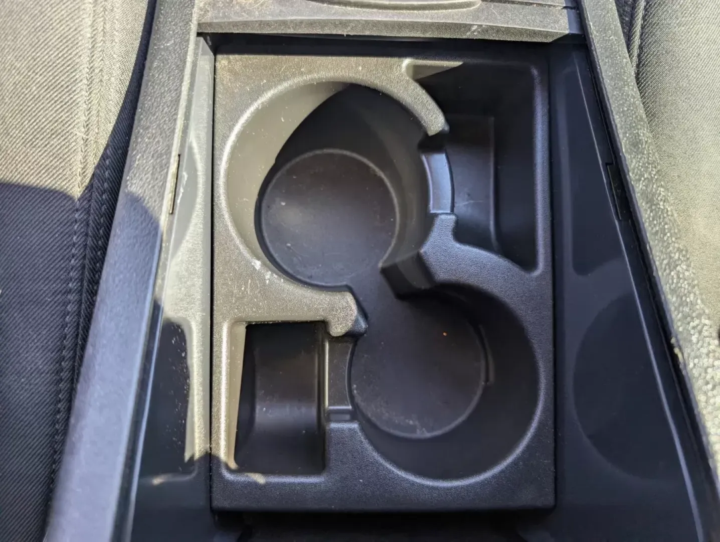 2011 /Ebony Chevrolet Malibu LT w/1LT (1G1ZC5E16BF) with an Other engine, located at 3959 U.S. 80 W, Phenix City, AL, 36870, (334) 297-4885, 32.469296, -85.135185 - Are you on the hunt for a reliable vehicle that fits seamlessly into your daily routine? Look no further than this 2011 Chevrolet Malibu LT, a perfect choice for those commuting to work or shuttling the kids to school. With its impressive fuel efficiency and comfortable interior, this sedan is not j - Photo#13